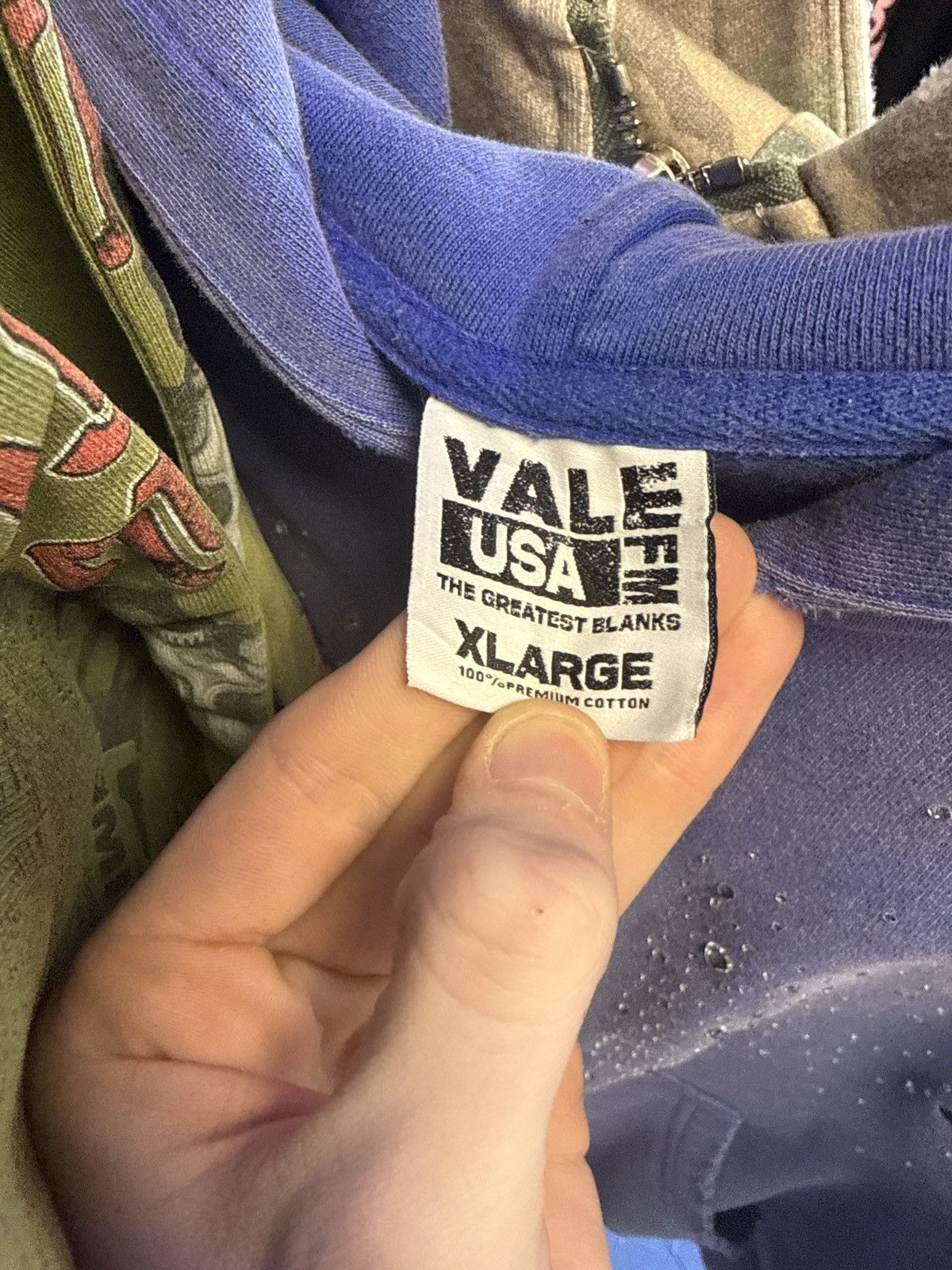 Vale Vale rhinestone zip up hoodie sized xlarge Size US XL / EU 56 / 4 - 6 Thumbnail