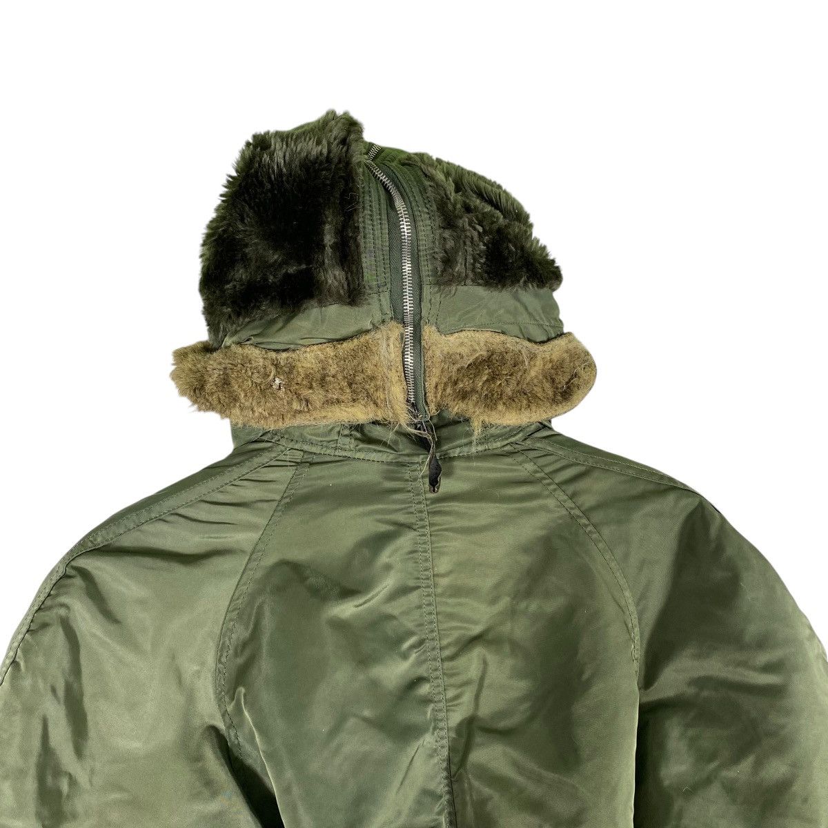 Alpha Industries × Vintage Vintage Alpha Industries Flying Man's Heavy N-2B Bomber Size US S / EU 44-46 / 1 - 13 Thumbnail
