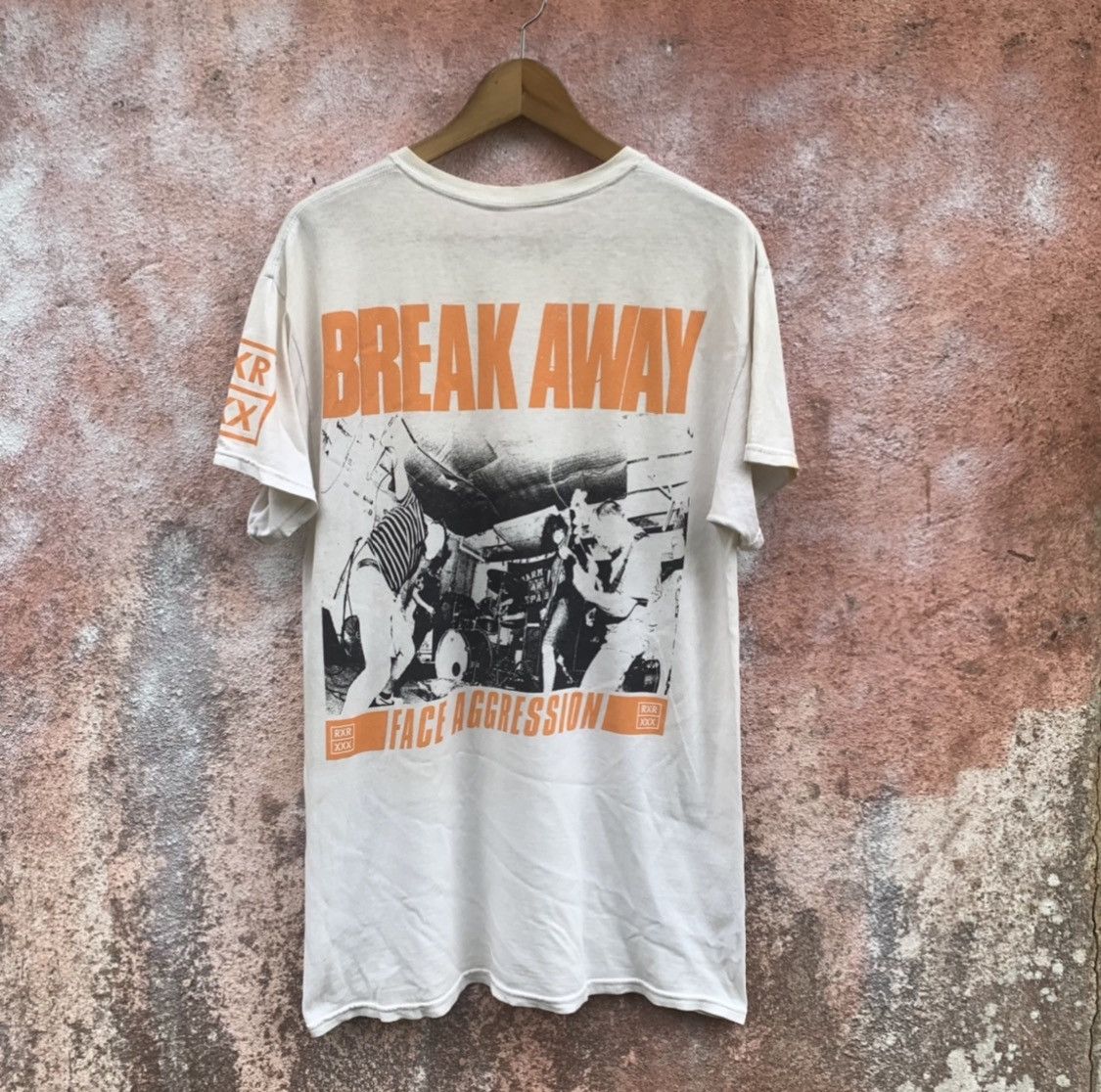 Band Tees Thrashed Break Away Face Aggression Band Tee Size US M / EU 48-50 / 2 - 1 Thumbnail