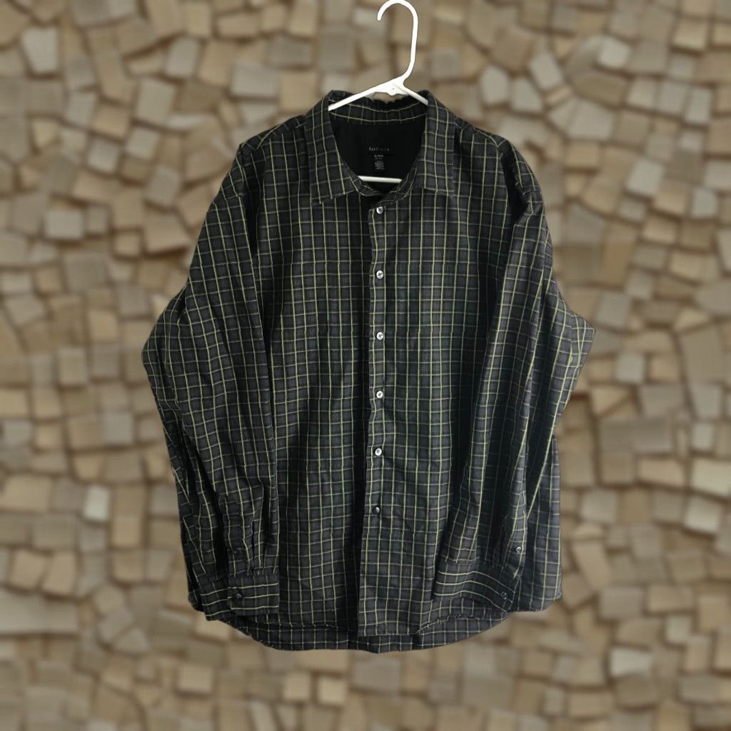 Van Heusen Van Heusen Mens XL Black Plaid Long Sleeve Button-Up Spread Collar Shirt Size US XL / EU 56 / 4 - 1 Thumbnail