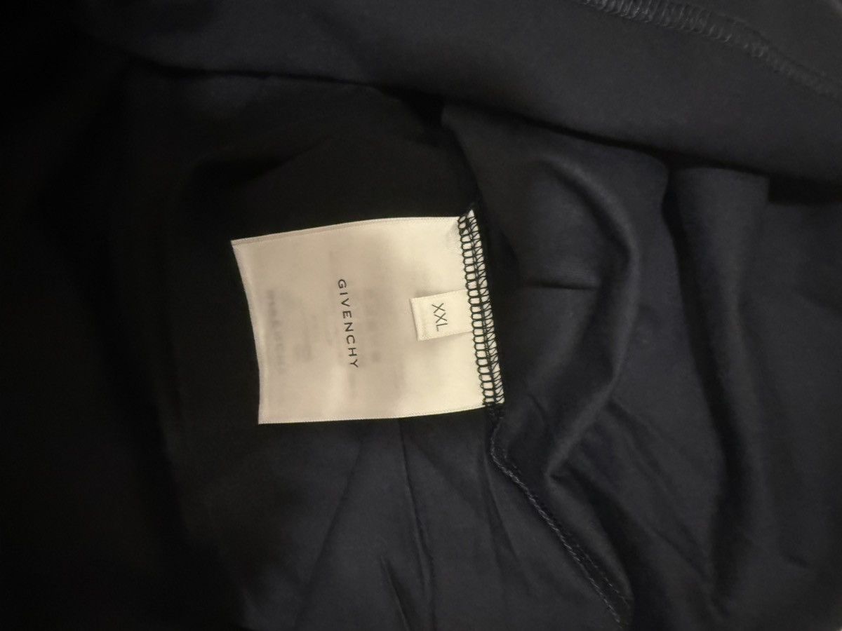 Givenchy Givenchy black t shirt Size US XXL / EU 58 / 5 - 5 Thumbnail