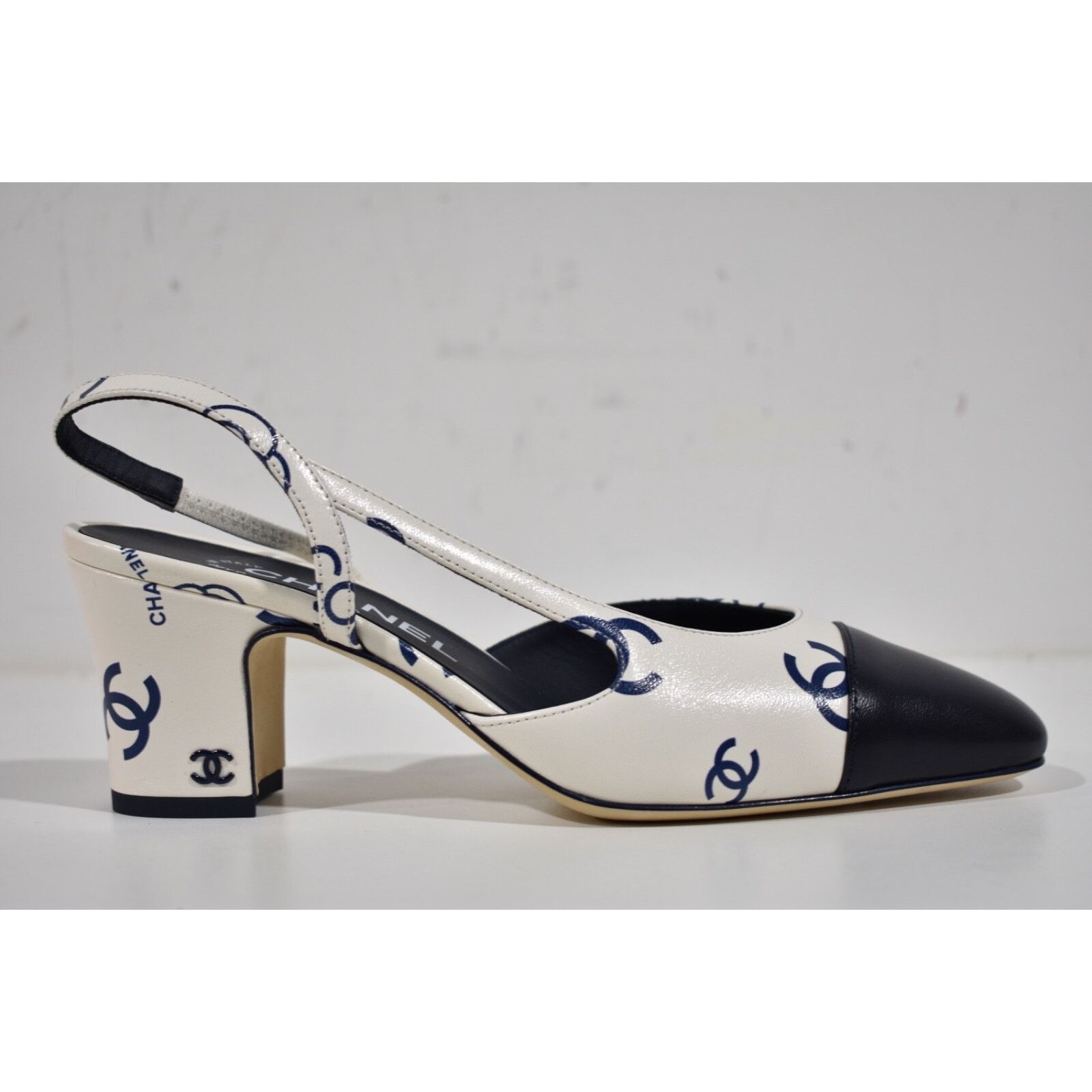 Chanel 23P Mademoiselle Coco Sling CC Logo Slingback Sandal Heel 40 Size US 10 / IT 40 - 1 Thumbnail