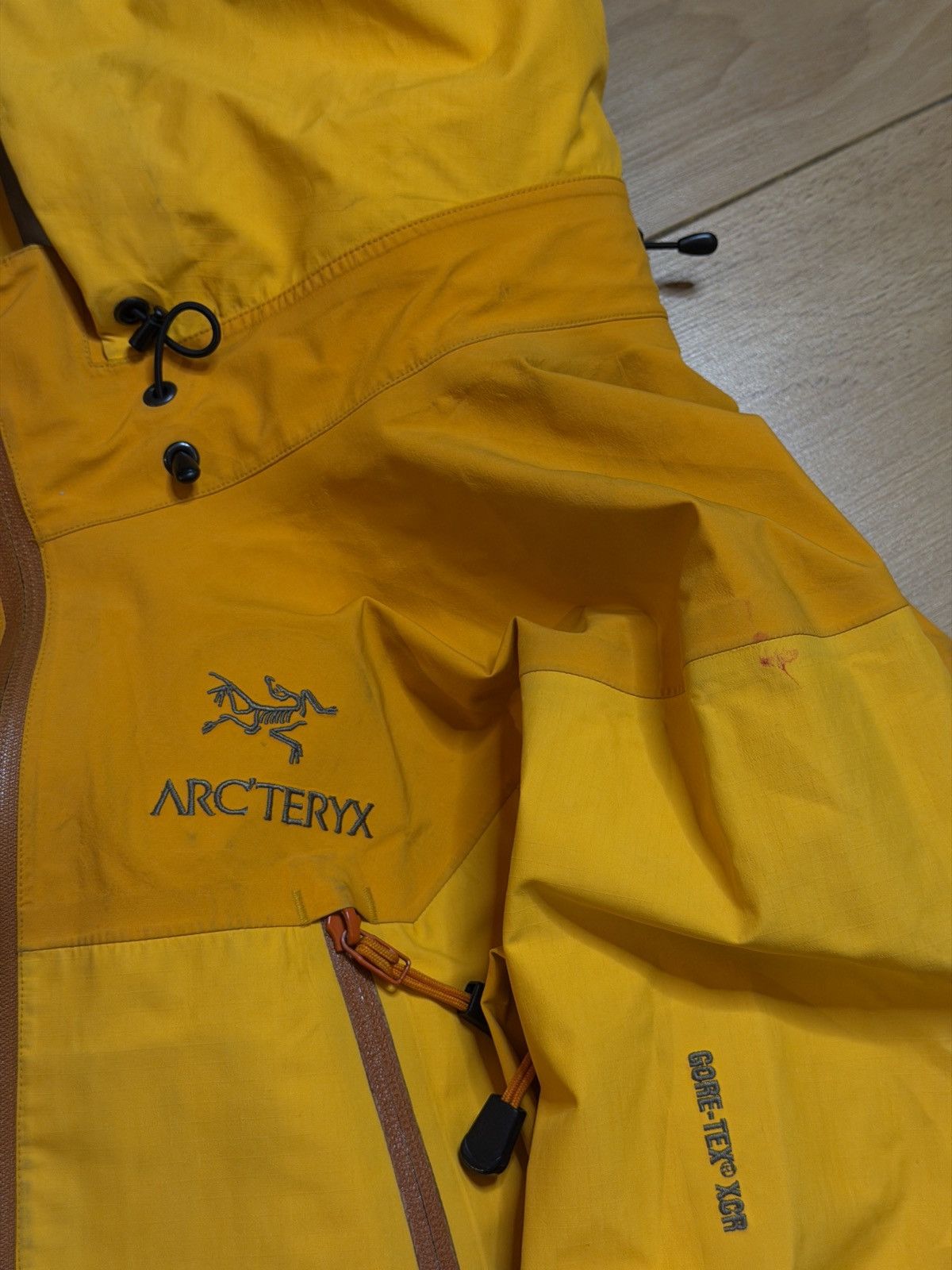 Arc'teryx Arcteryx women ski jacket gore tex Size S / US 4 / IT 40 - 24 Thumbnail