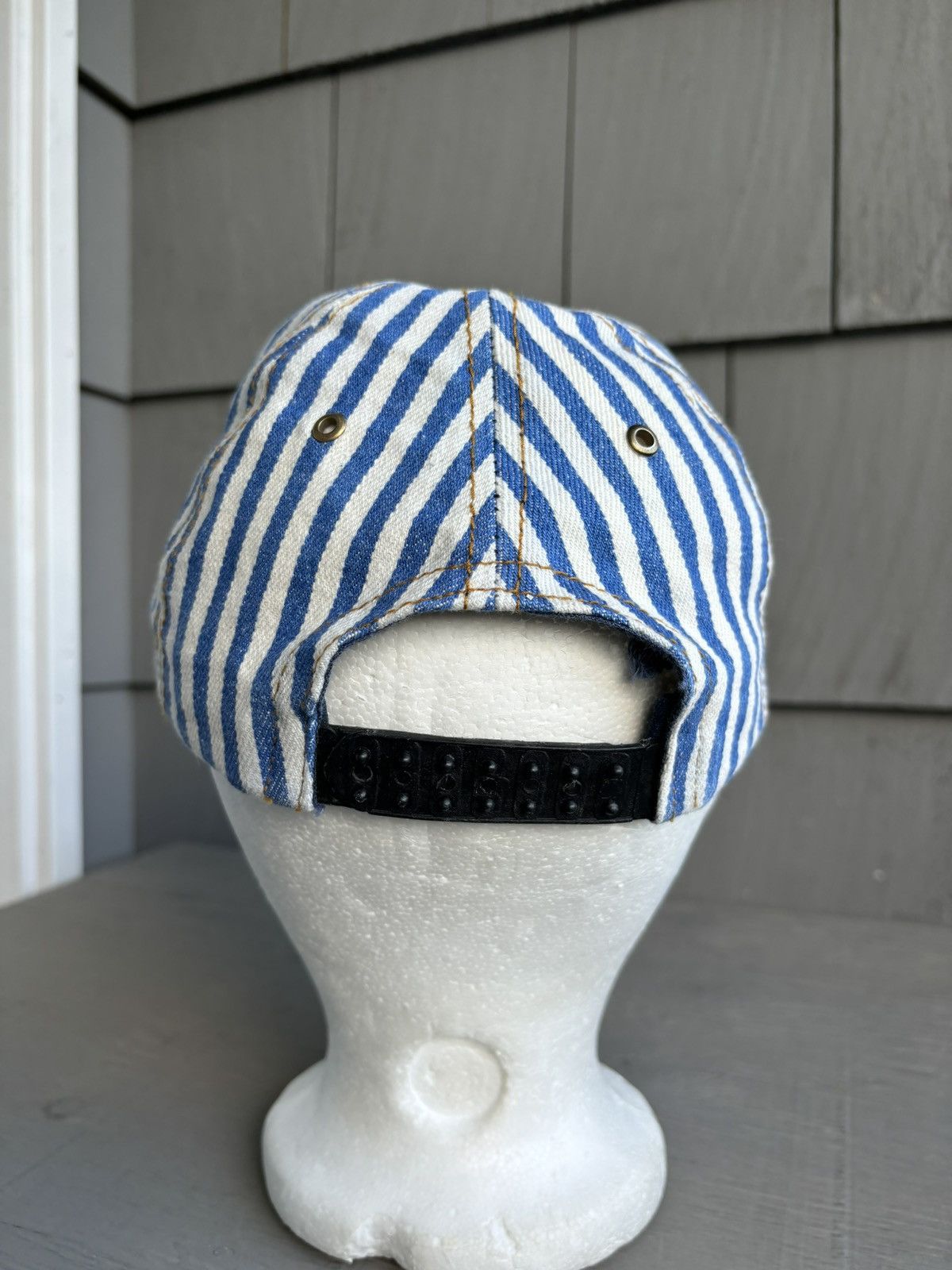 Levi's 1990s Levi's Jeans Hat Vintage Denim Snapback Striped Baseba Size ONE SIZE - 5 Thumbnail