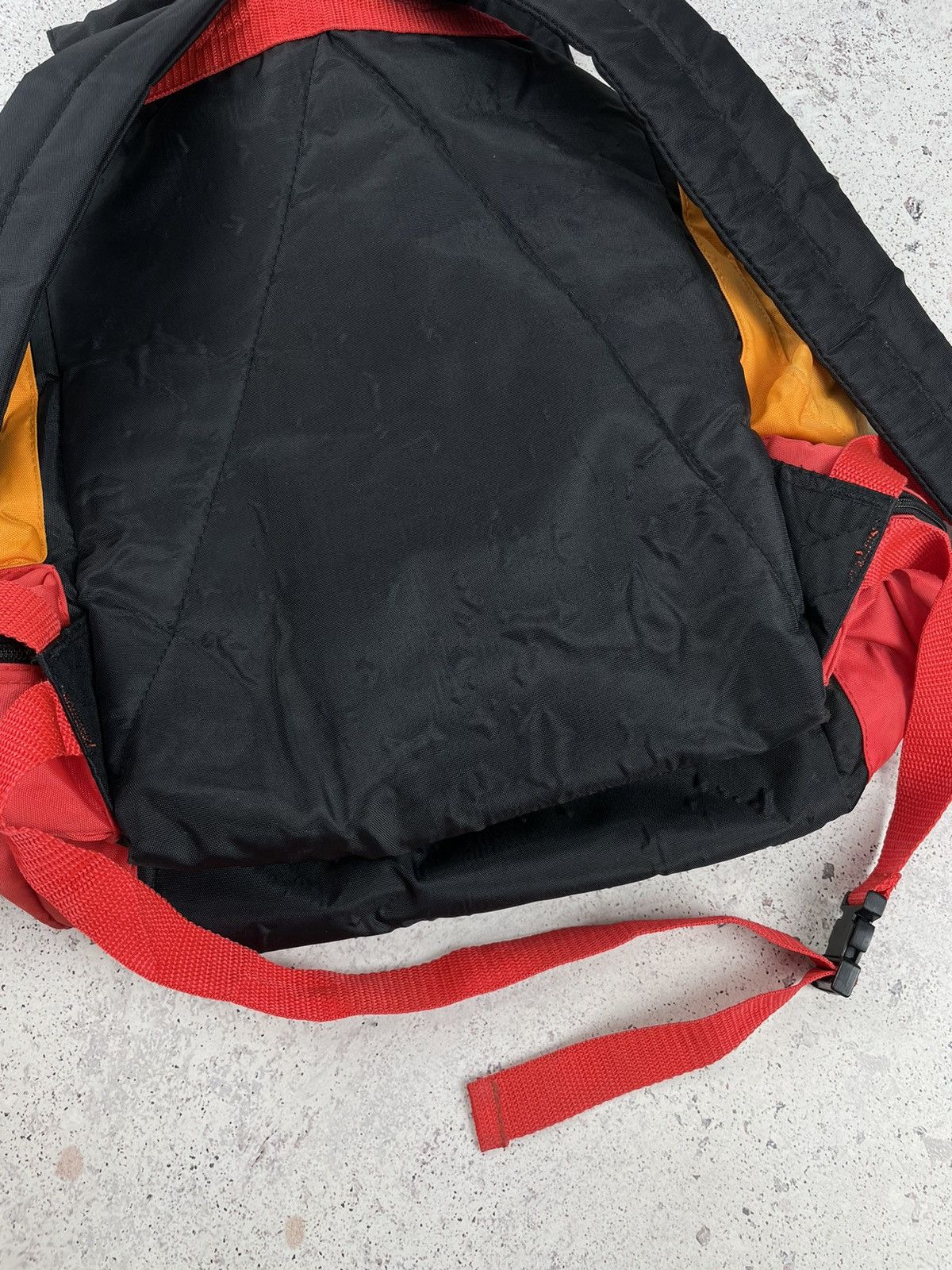 Nike Vintage Nike Old School Backpack Big Logo Size ONE SIZE - 12 Thumbnail
