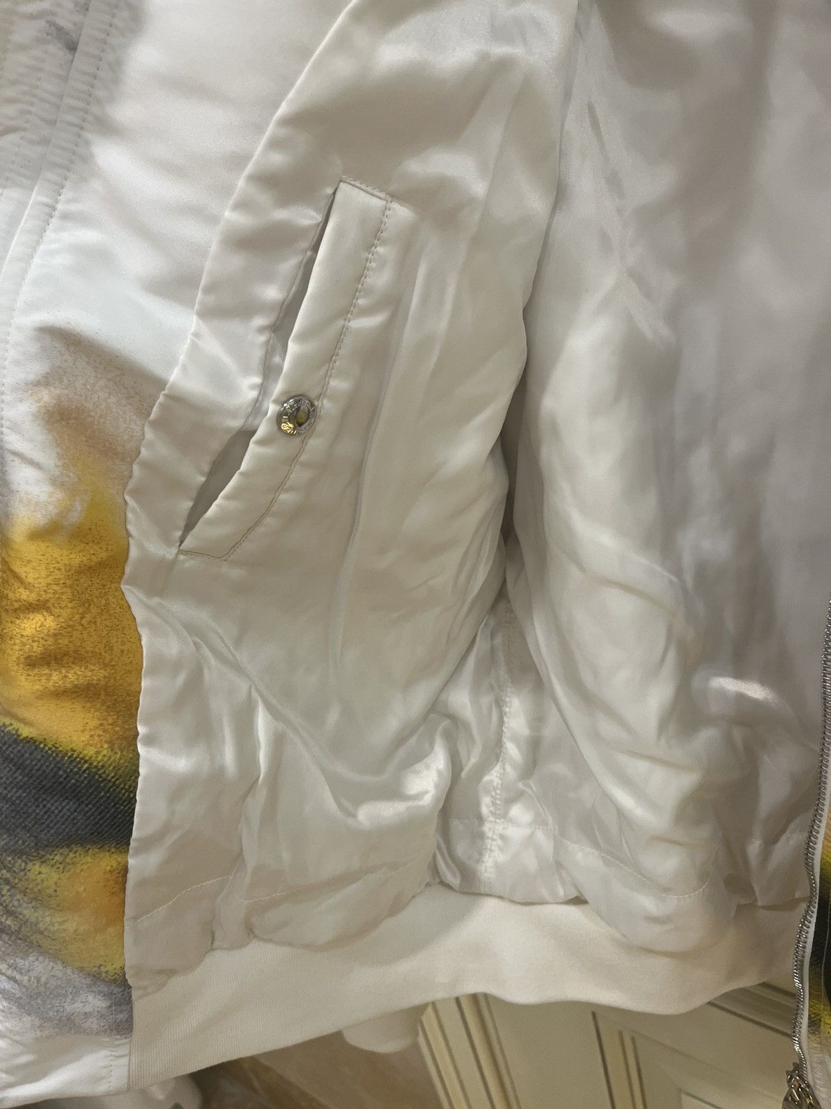 Alexander McQueen Obscured flower padded bomber jacket size 48 Size US M / EU 48-50 / 2 - 15 Thumbnail