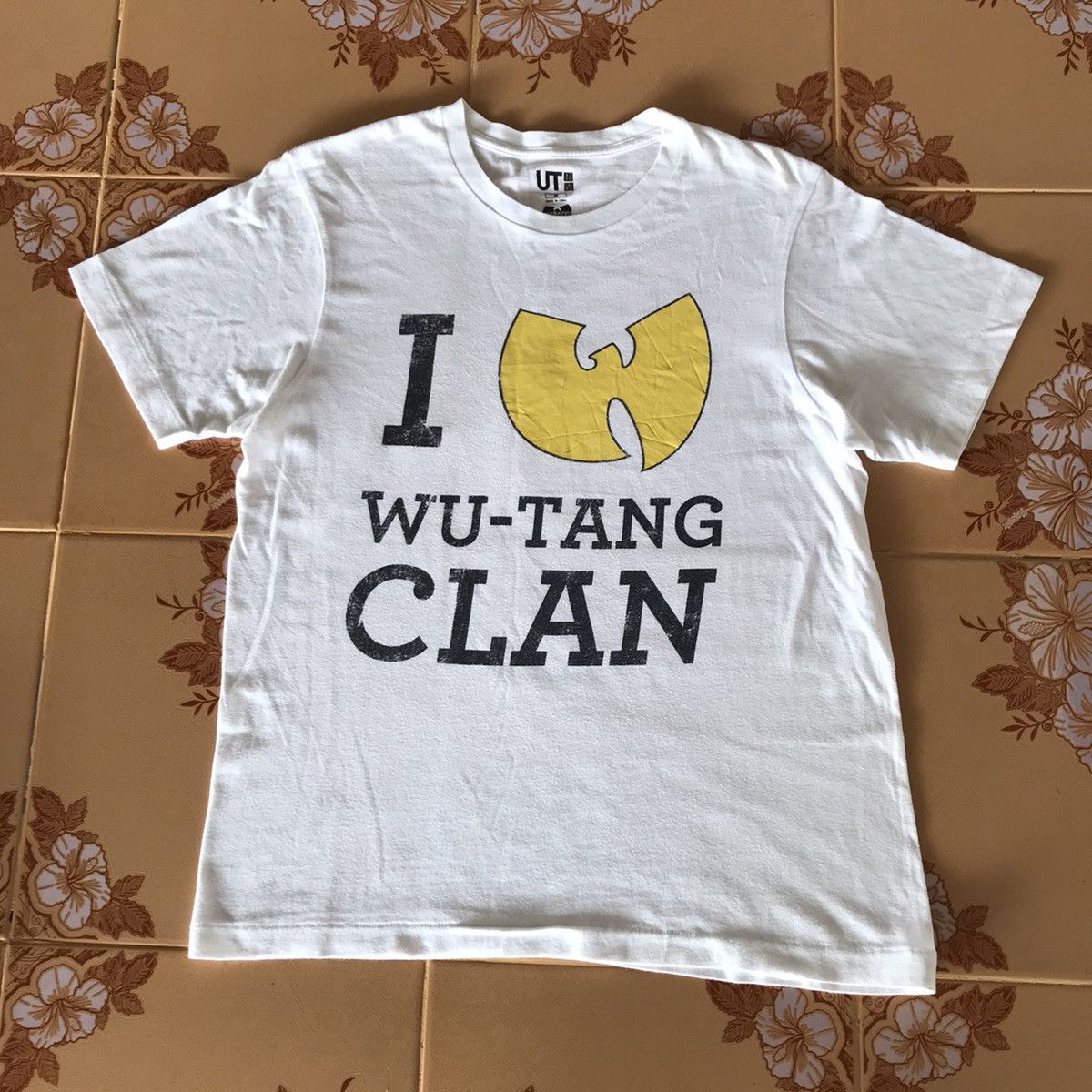 Uniqlo x Wu tang clan tshirt single stitch