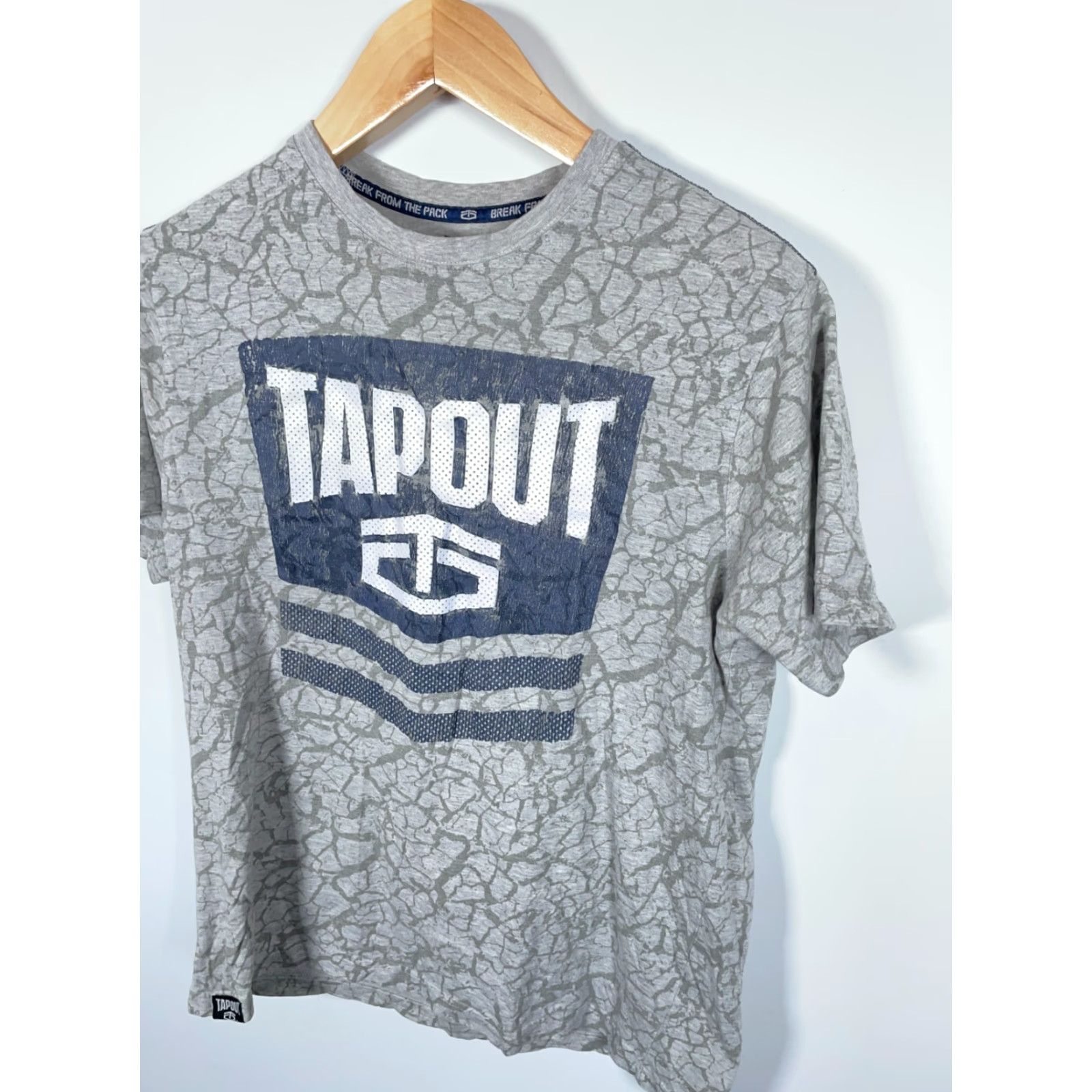 Tapout Tapout Logo T-Shirt Men's M Gray Cement MMA Y2K Style UFC Grunge Short Sleeve Crew Neck Cotton Jersey Retro Skull Tribal 2010s Size US M / EU 48-50 / 2 - 7 Thumbnail