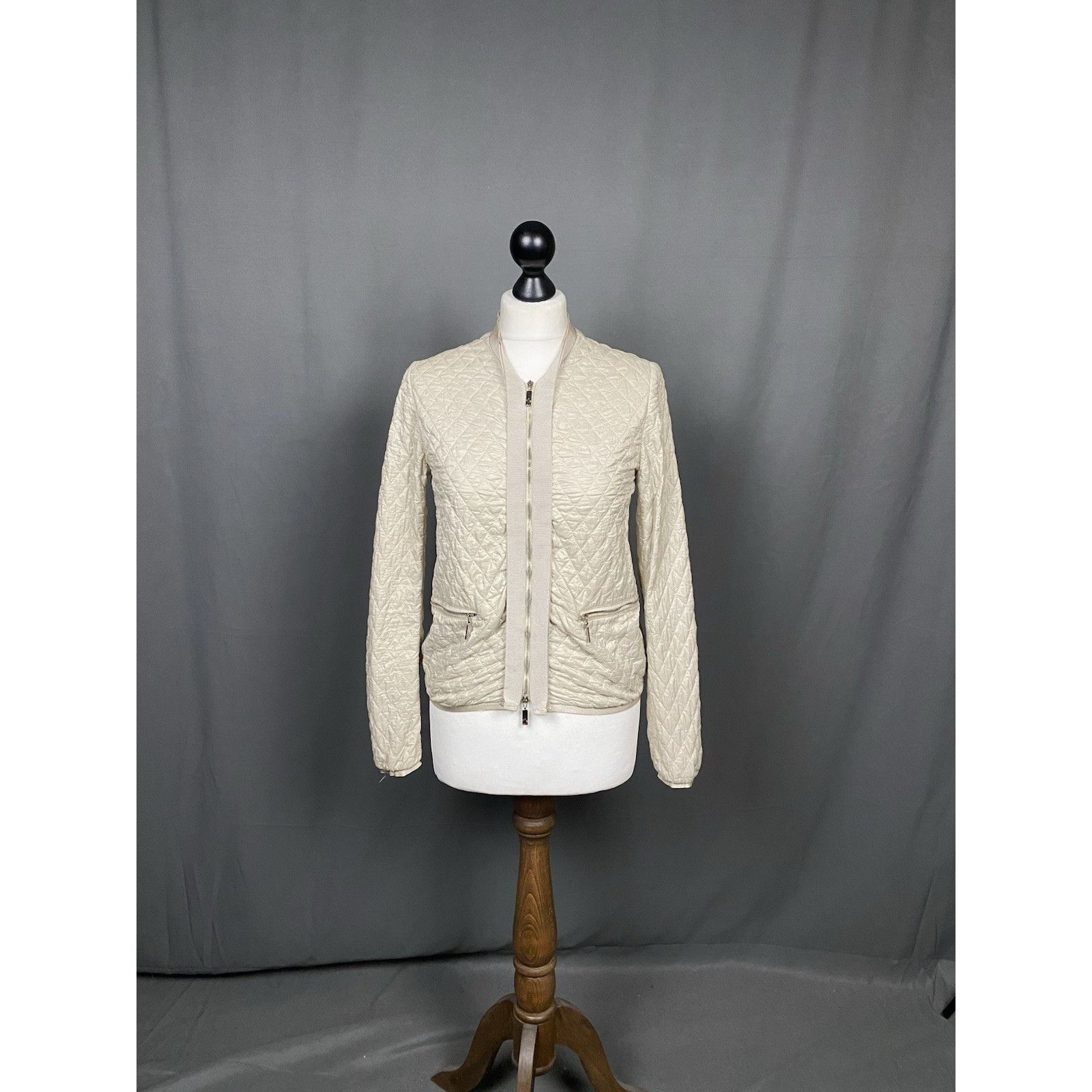 Moncler Moncler Eliane Giubbotto Women's Beige Quilted Jacket Size 0 Size XS / US 0-2 / IT 36-38 - 3 Thumbnail