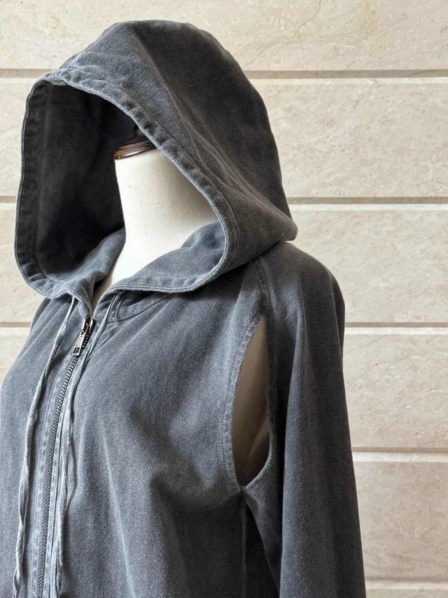 Alexandre Plokhov Alexandre Plokhov distressed gray hoodie jacket Size US S / EU 44-46 / 1 - 6 Thumbnail