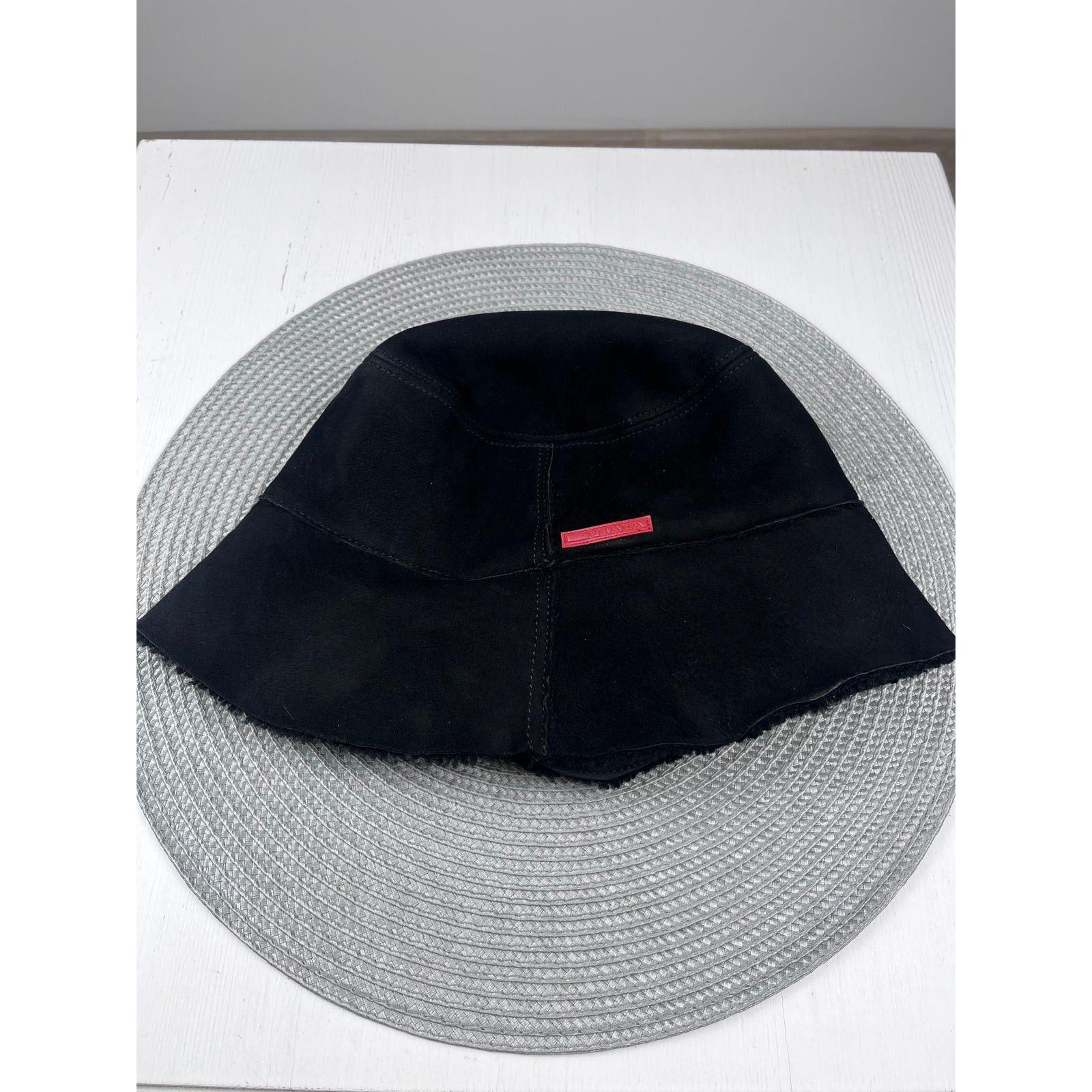 Miu Miu × Prada Prada Shearling Hat Leather Cap red tab logo Italy designer Size ONE SIZE - 1 Thumbnail