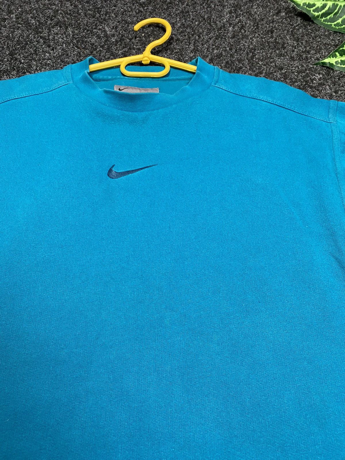 Nike SWEATSHIRT NIKE CENTER LOGO VERY OLD VINTAGE SIZE M Size US M / EU 48-50 / 2 - 19 Thumbnail