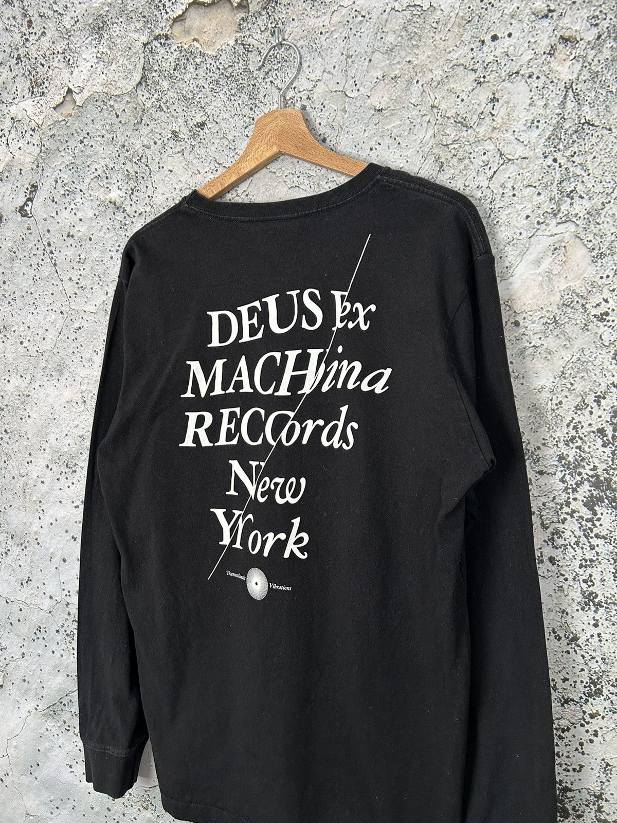 Rap Tees Vintage Deus Ex Machina Records New York Longsleeve Size US XL / EU 56 / 4 - 2 Thumbnail