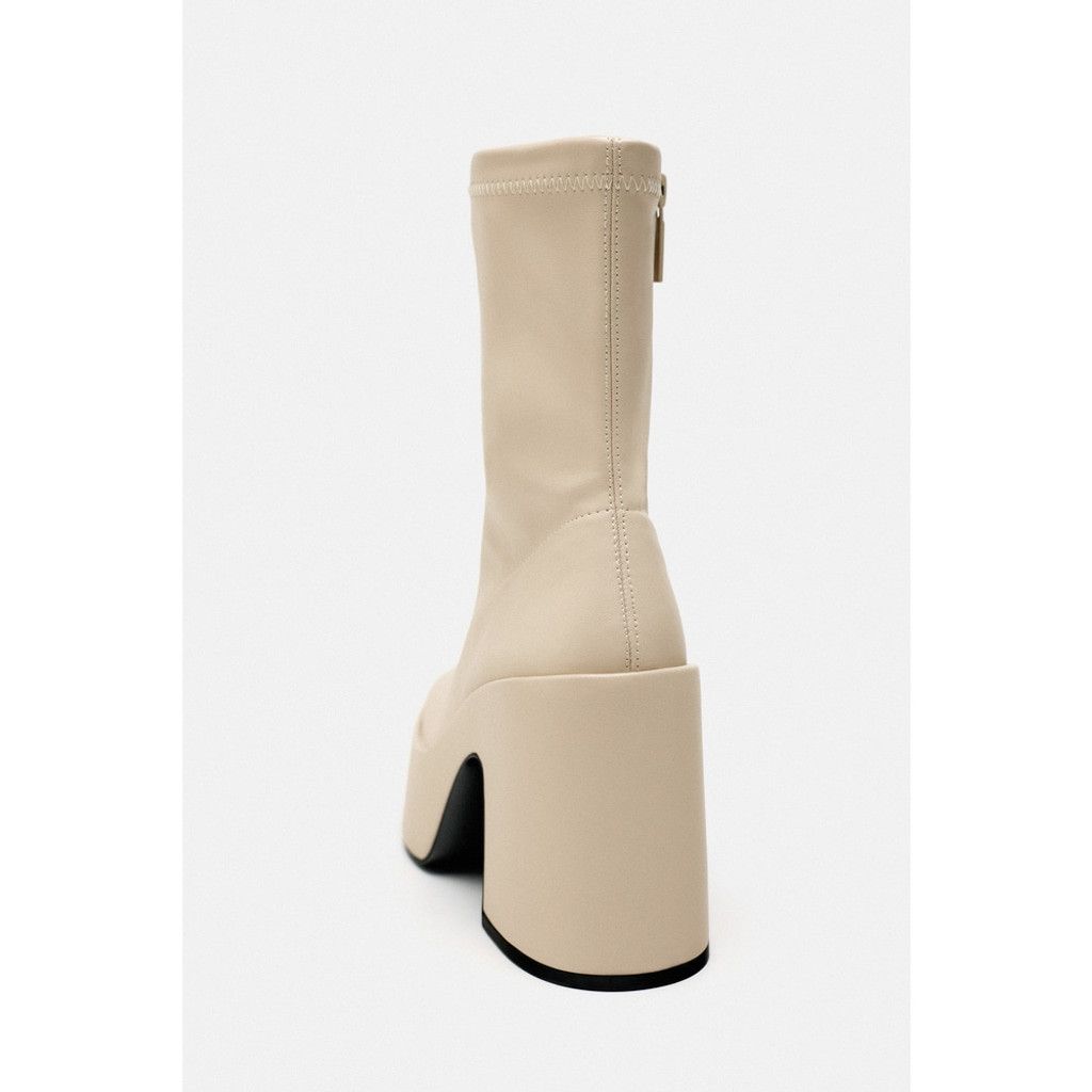 Zara Zara Platform Heeled Ankle Boots Size 8 US / 39 EU Size US 8 / IT 38 - 5 Thumbnail