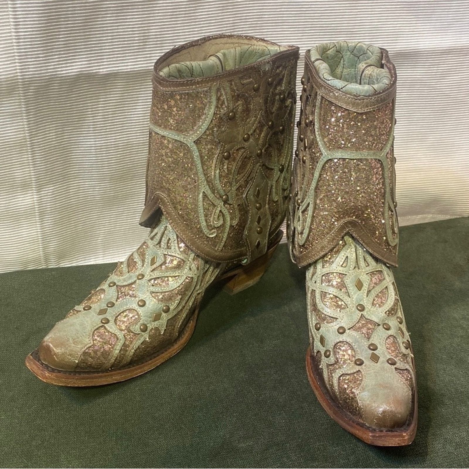 Corral NEW Corral handcrafted leather/sparkles-2 in 1 cowboy boots Size US 6 / IT 36 - 9 Thumbnail