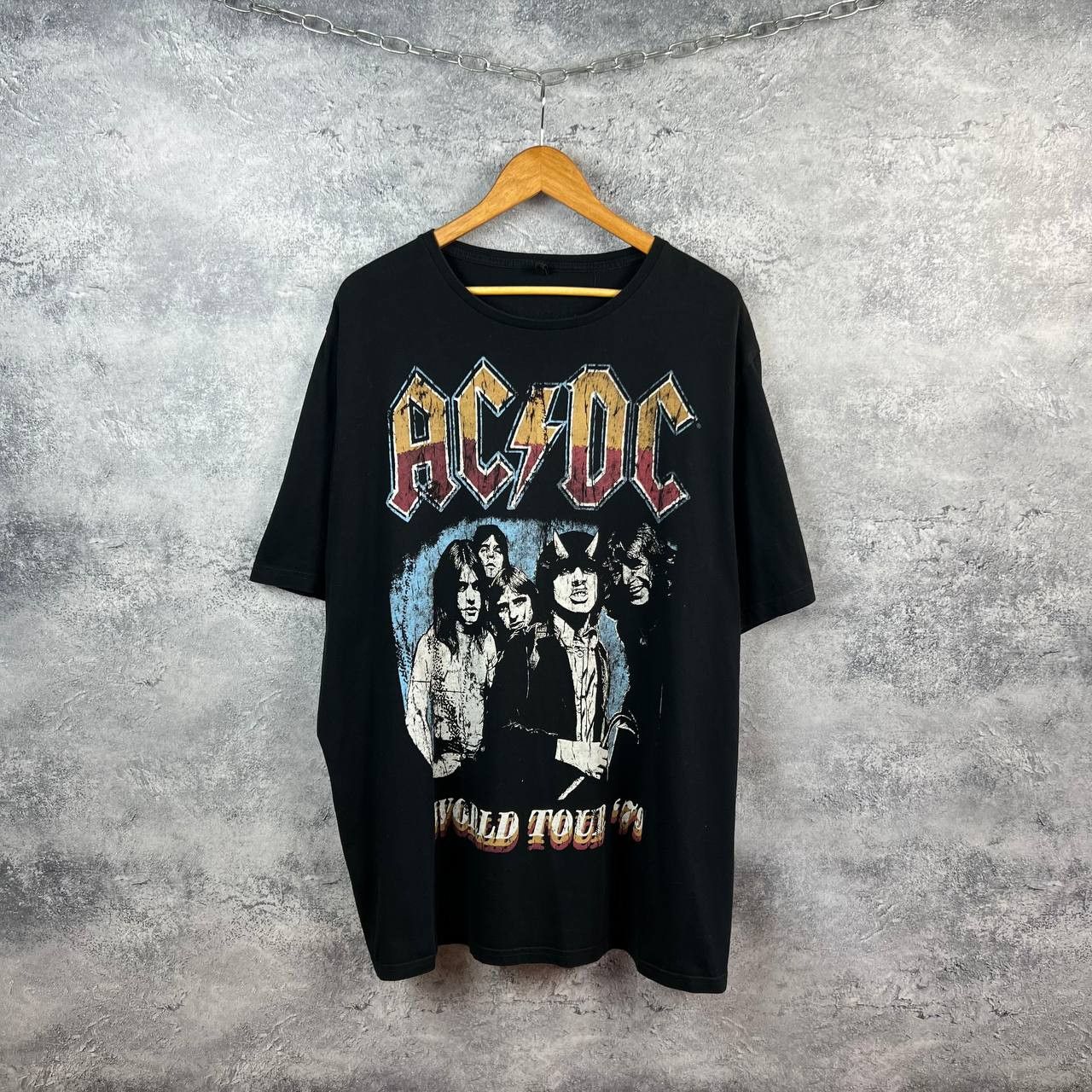 AC/DC Acdc Vintage Tee Size US XXL / EU 58 / 5 - 1 Thumbnail