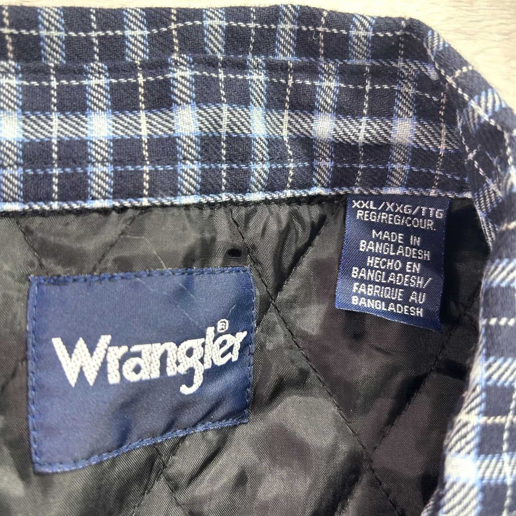 Wrangler VINTAGE Wrangler Jacket Mens 2XL Blue Plaid Quilted Flannel Western Snap Shacket Size US XXL / EU 58 / 5 - 4 Thumbnail