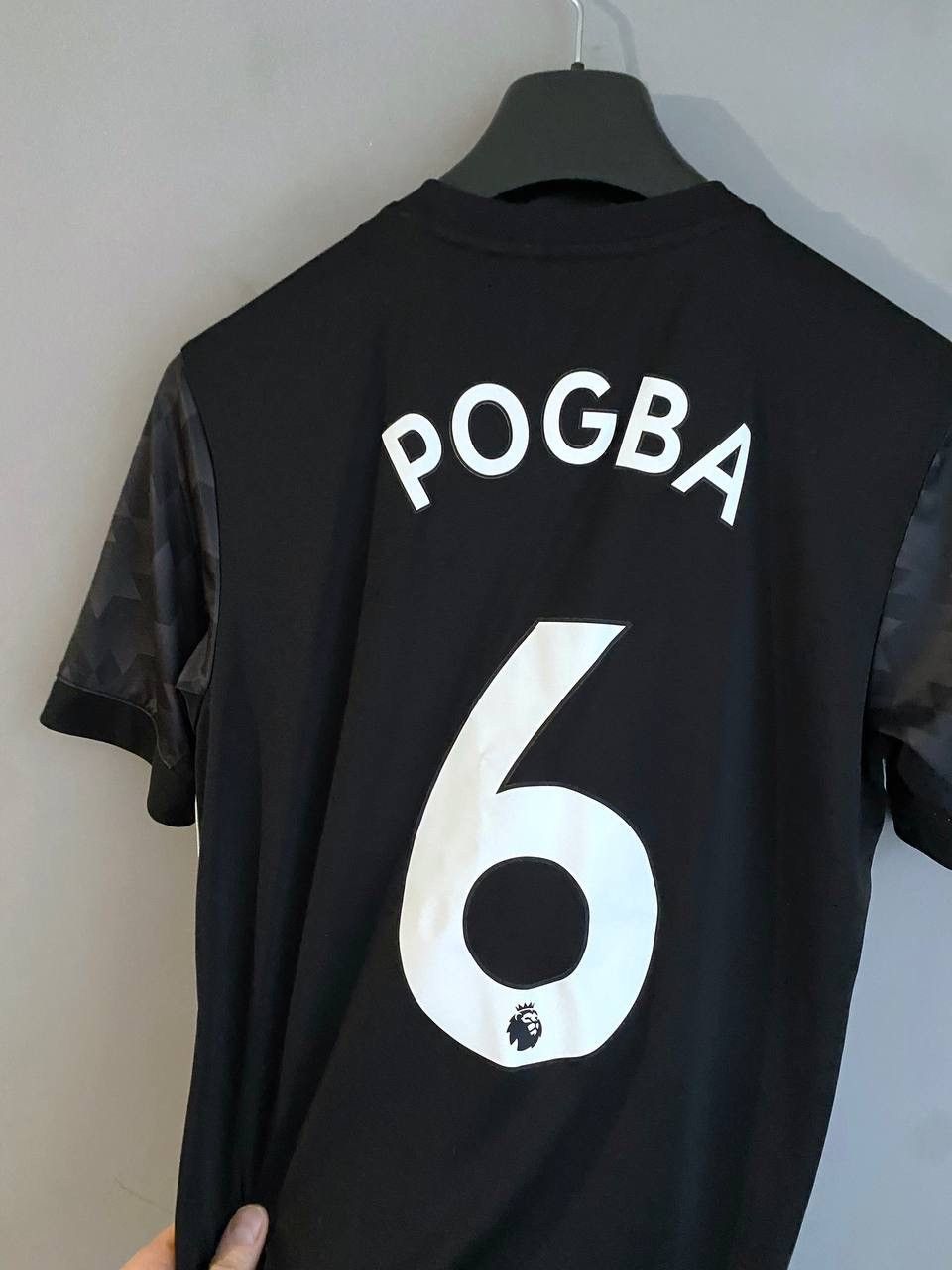 Adidas Manchester United 2017/18 Away Soccer Jersey #6 POGBA, Sz S Size US S / EU 44-46 / 1 - 10 Thumbnail