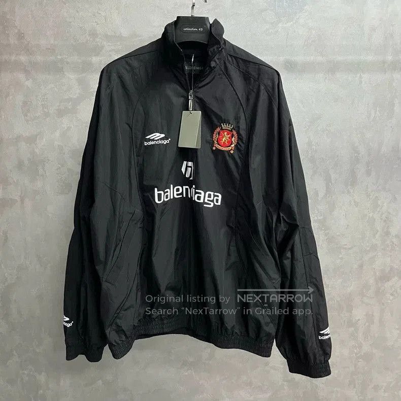 Balenciaga Balenciaga Black Letter Print Zip Jacket. Size US XXS / EU 40 - 2 Thumbnail