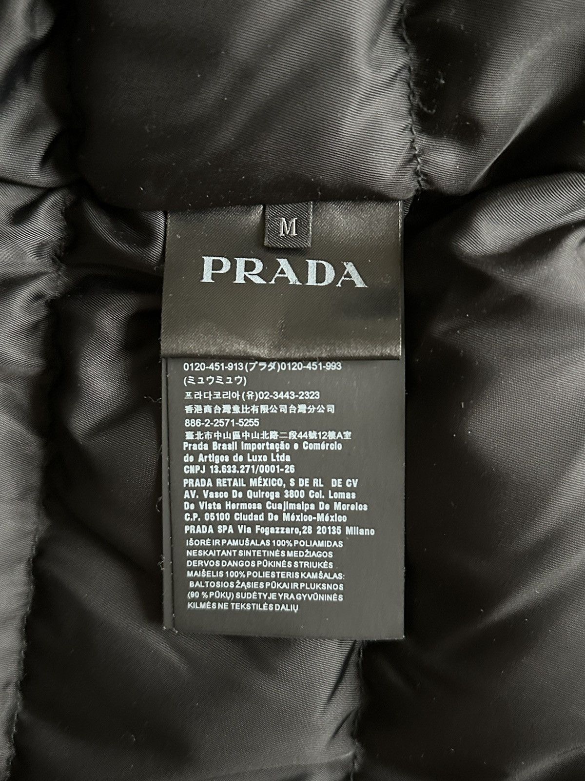 Prada 2019 Prada triangle parka Size US M / EU 48-50 / 2 - 6 Thumbnail