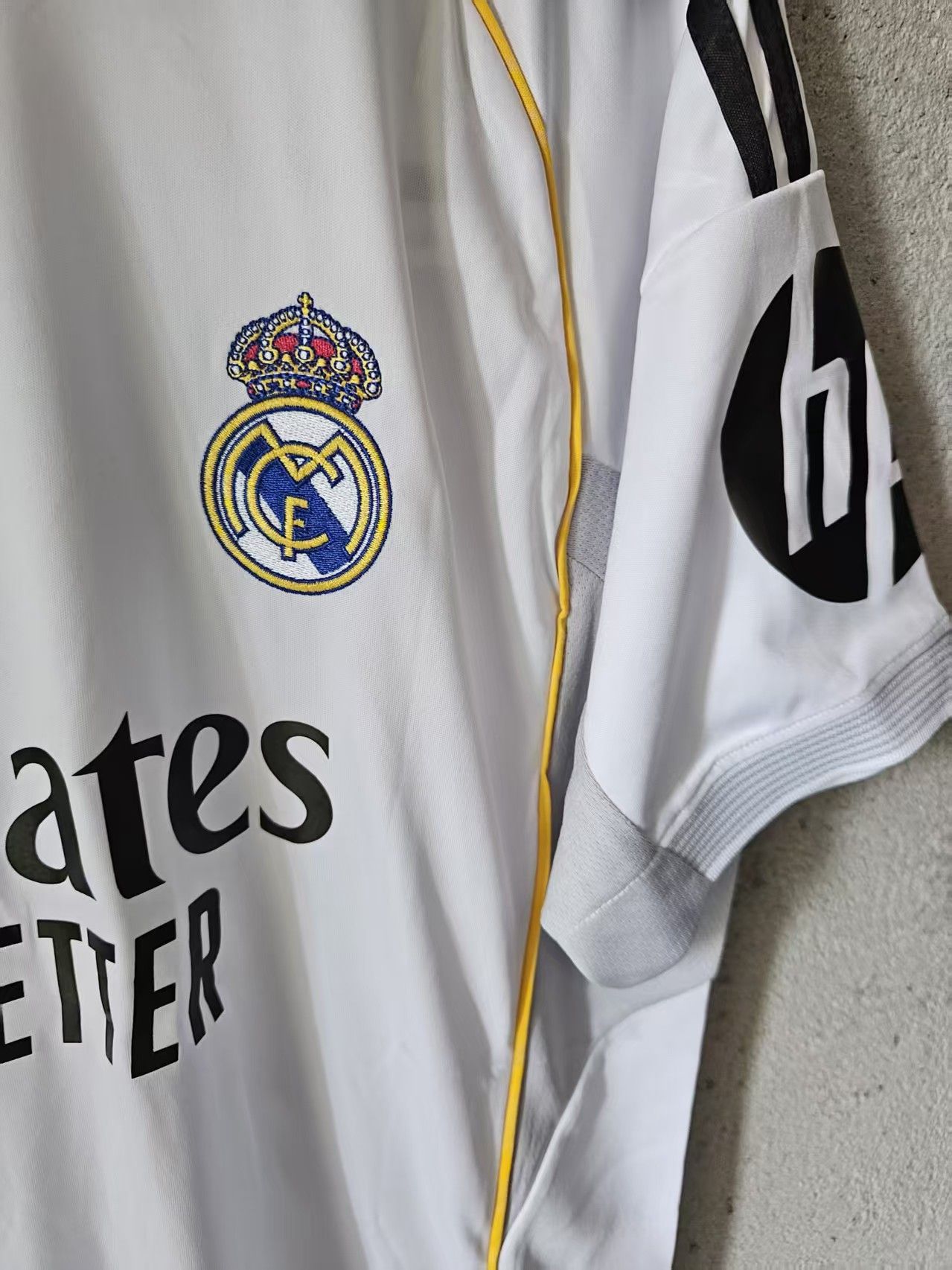 Other 2025 26 Real Madrid #10 Kylian Mbappé Jersey Size US S / EU 44-46 / 1 - 3 Thumbnail