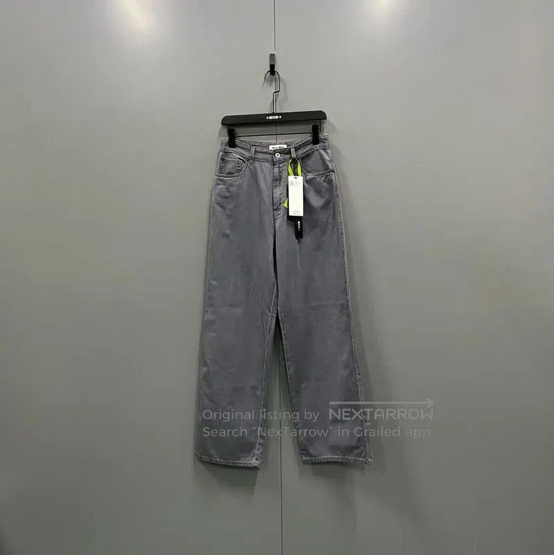 Miu Miu Miu Miu Summer Gray Cotton Casual Pants . Size 28" / US 6 / IT 42 - 1 Thumbnail