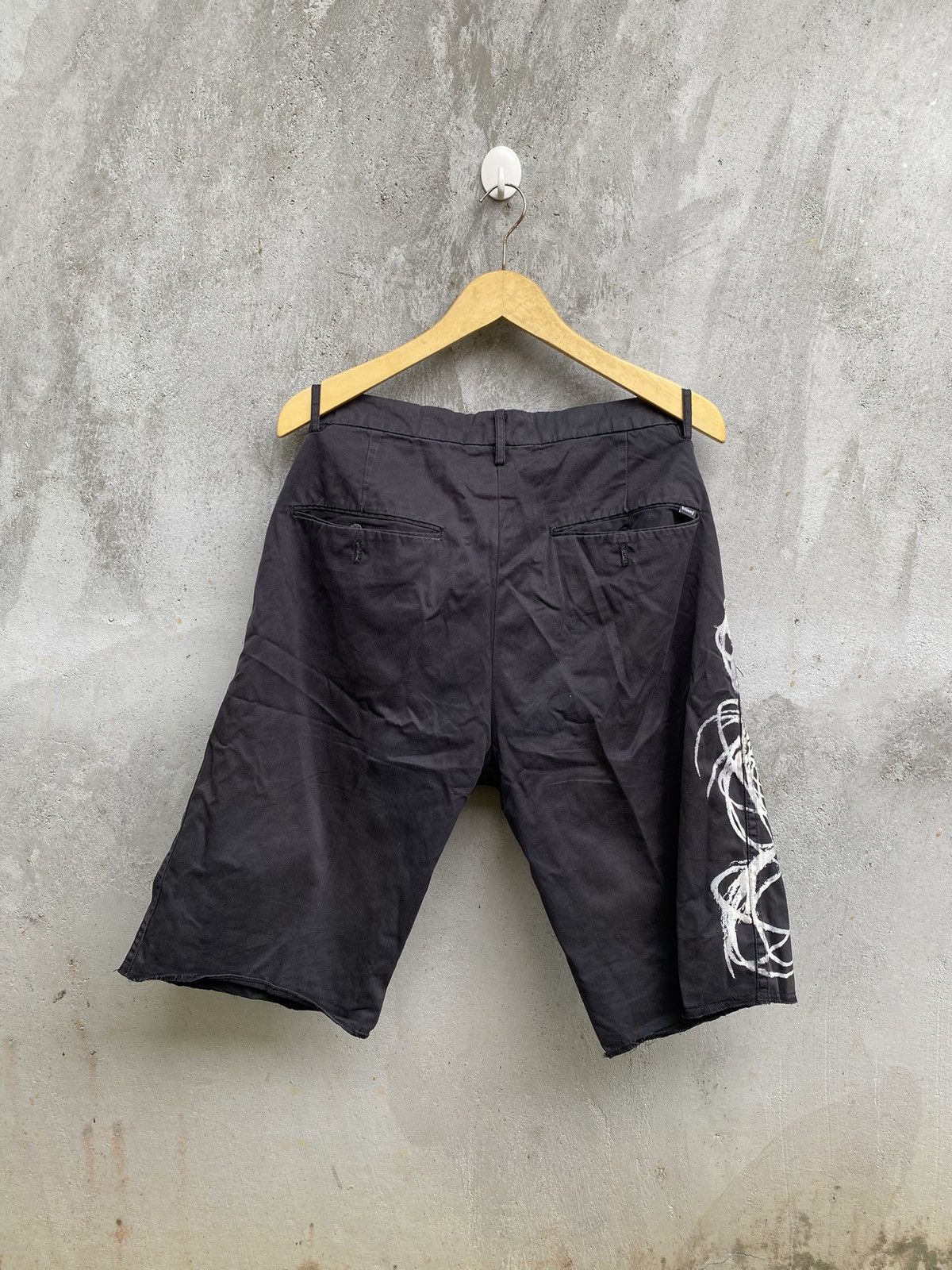 Stussy × Vintage Vintage Stussy x Futura Laboratories Jorts Size US 34 / EU 50 - 7 Thumbnail