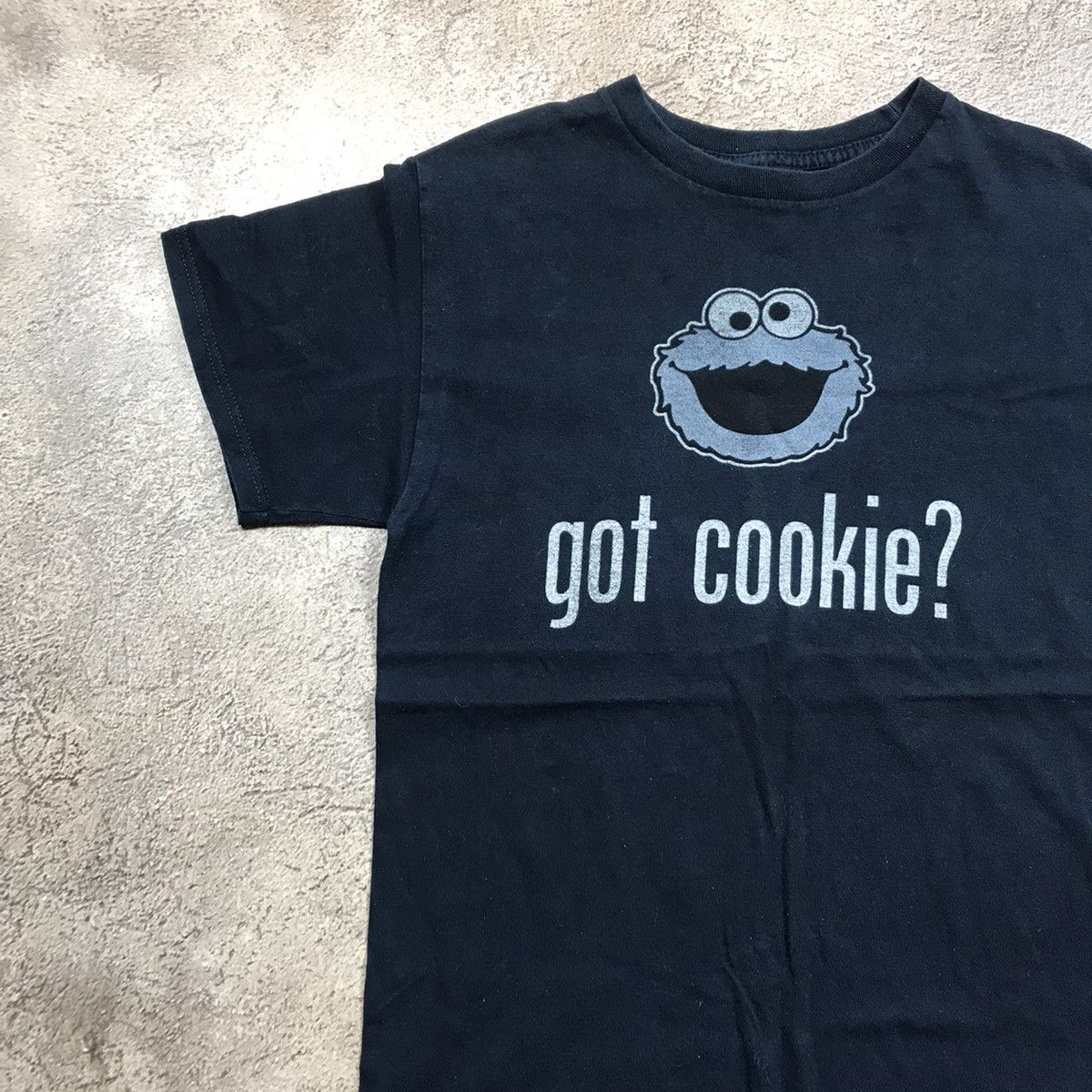 Vintage VINTAGE ADULT MUPPETS GOT COOKIE ? FUNNY TEE Y2K 90s Size US M / EU 48-50 / 2 - 2 Thumbnail