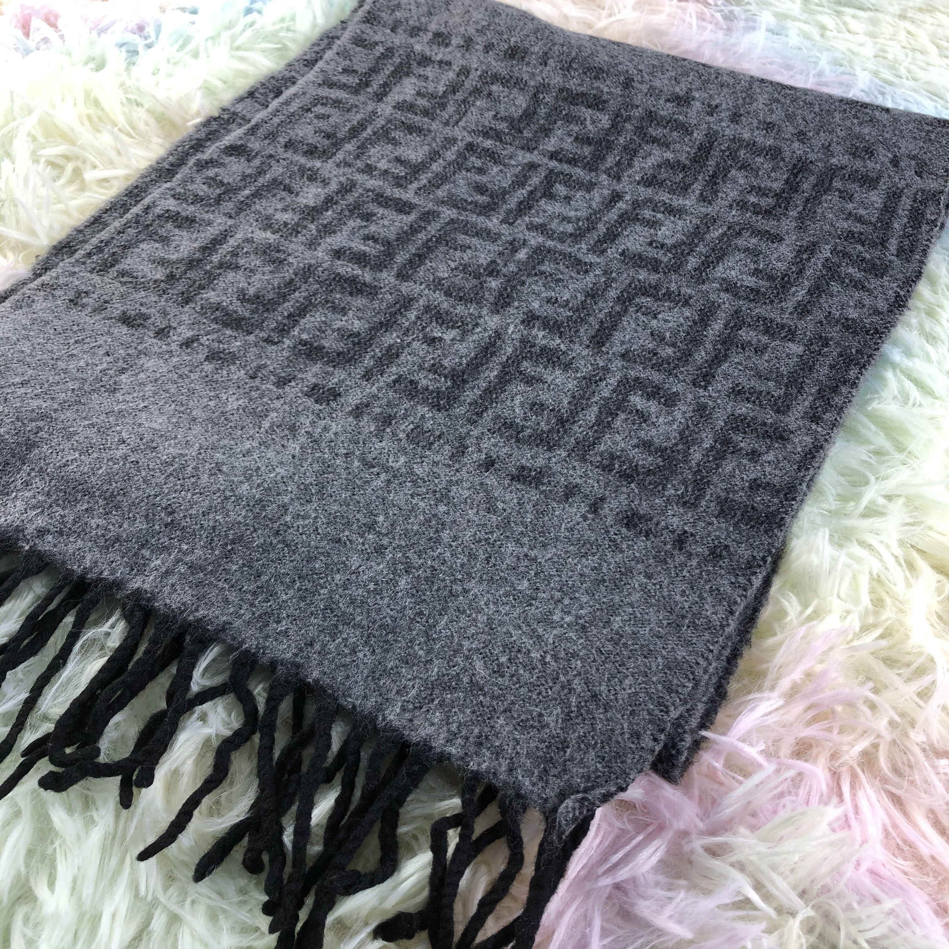 Vintage Fendi Scarf / Muffler / Neckwear Size ONE SIZE - 3 Thumbnail