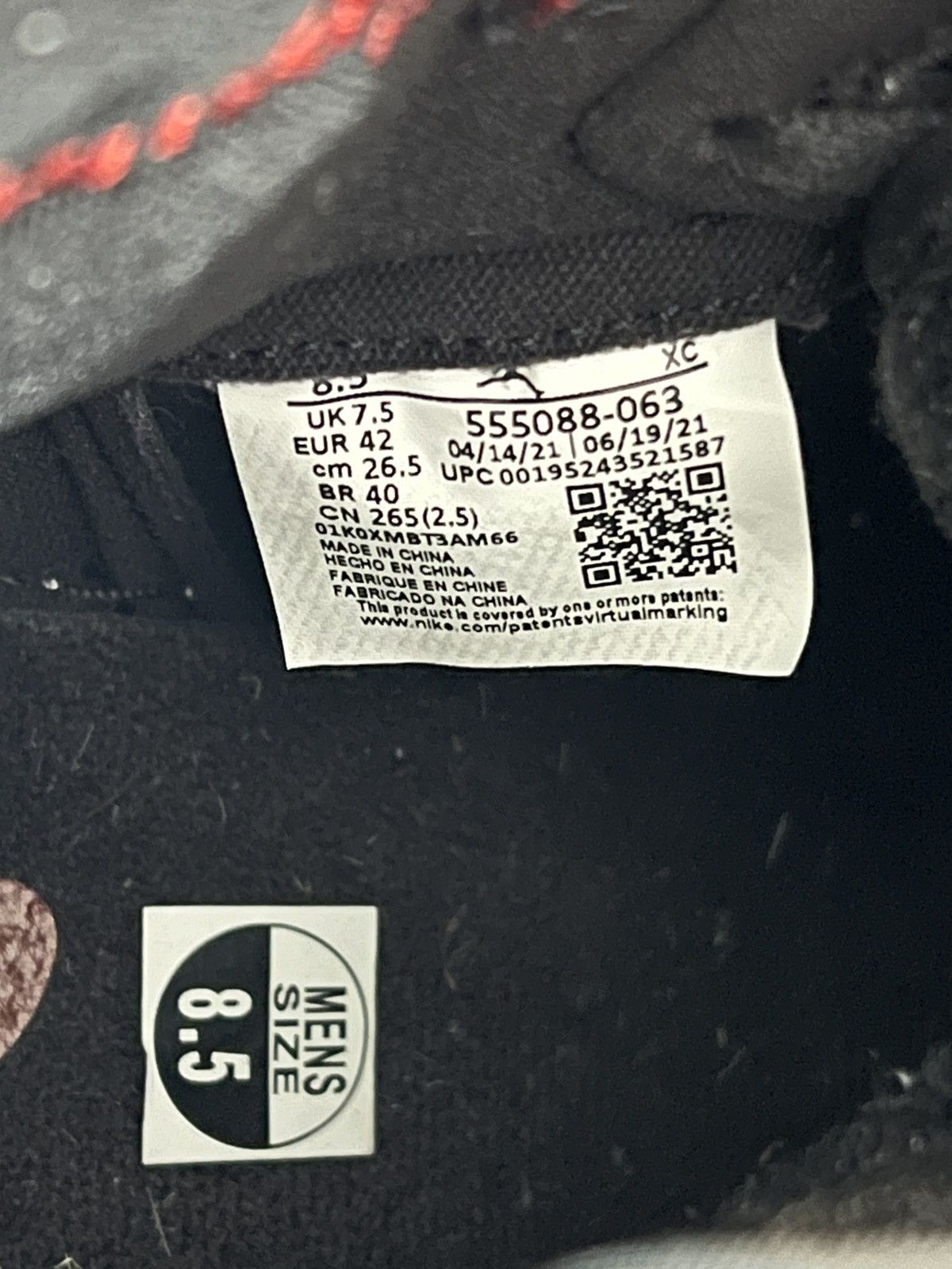 Jordan Brand Jordan 1 High Patent Bred Size US 8.5 / EU 41-42 - 7 Thumbnail