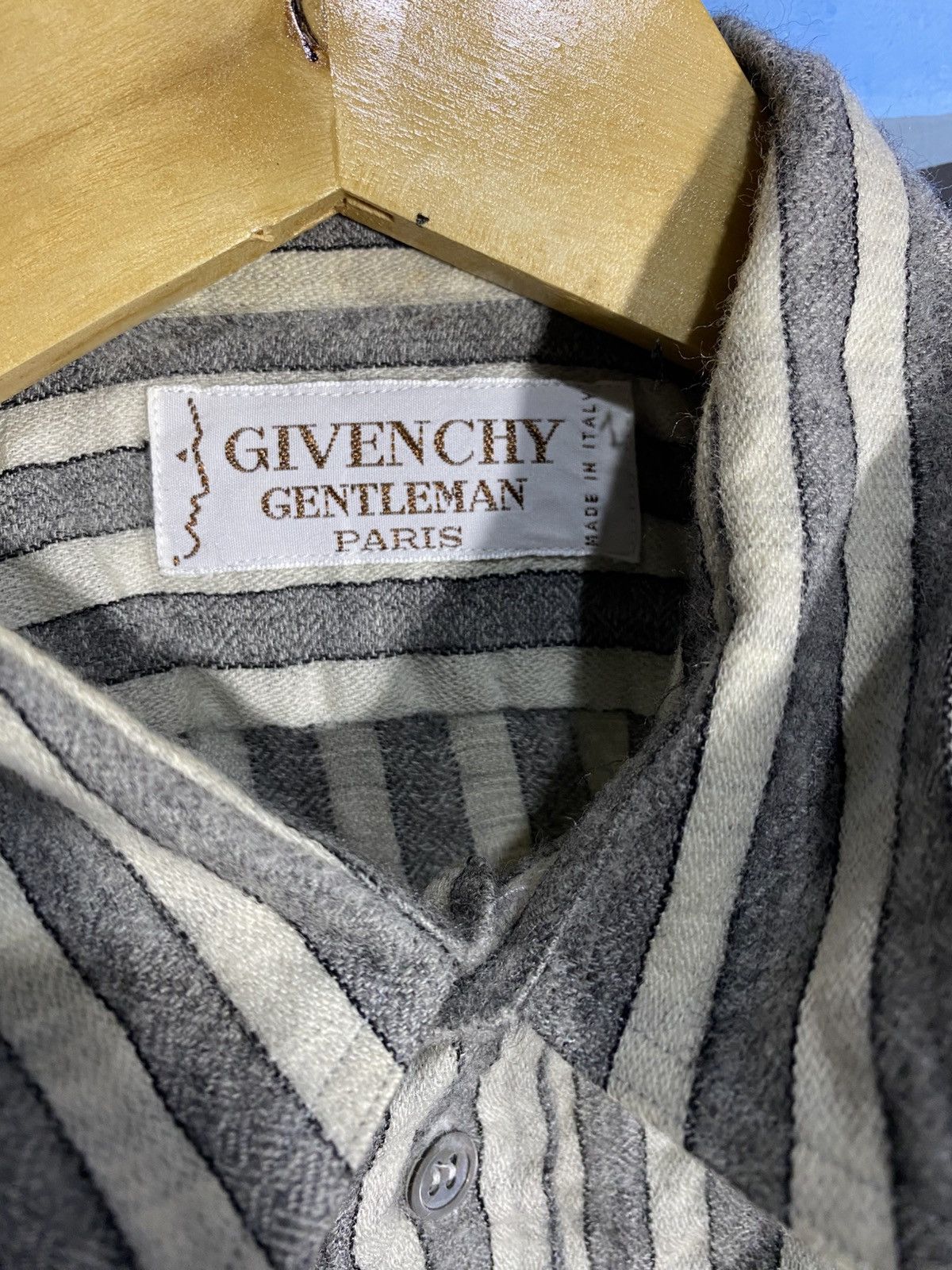 Givenchy Givenchy paris vintage woll shirt single big pocket Size US L / EU 52-54 / 3 - 3 Thumbnail