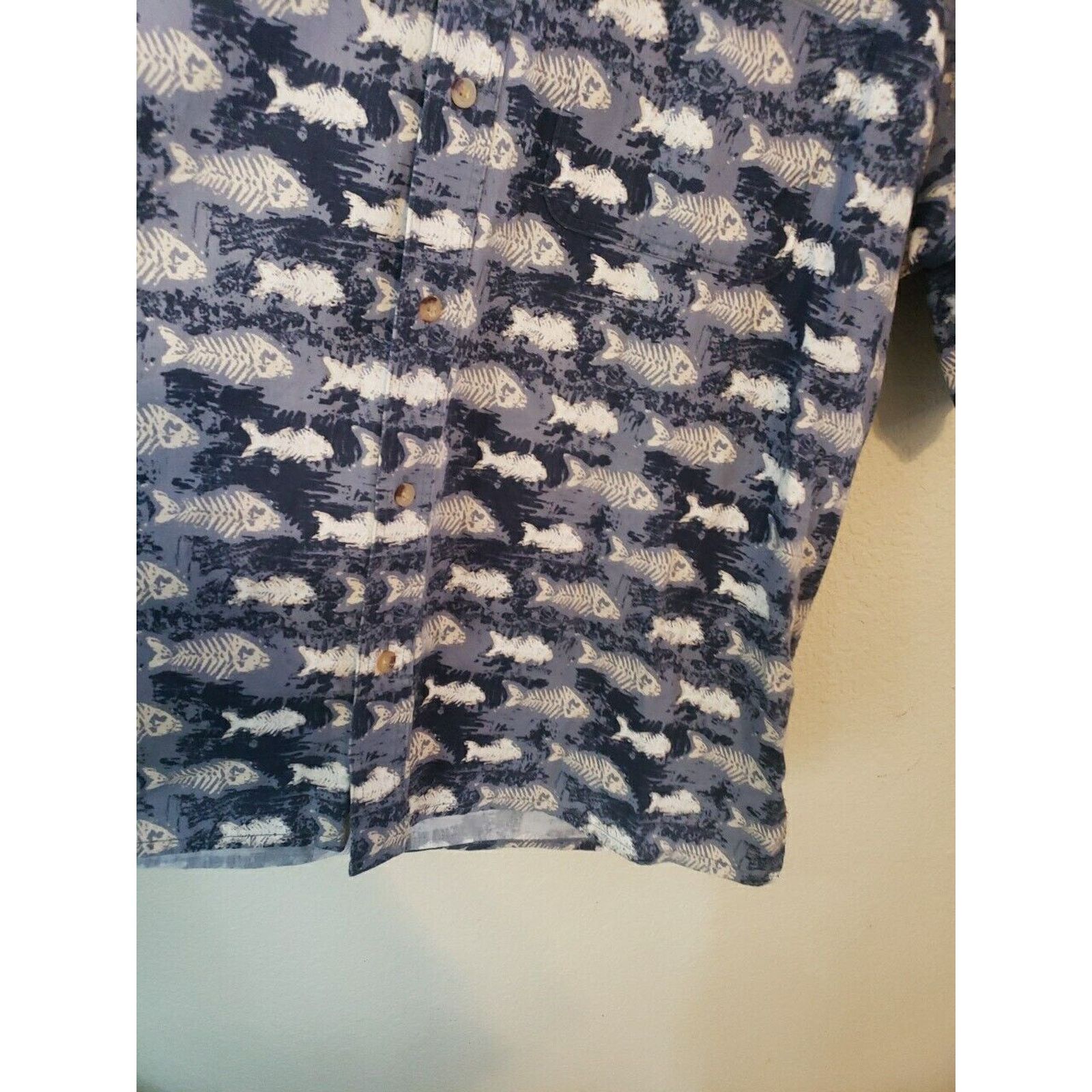 North River Outfitters North River Skelton Fish Fishing CASUAL Shirt Size LARGE? Size US L / EU 52-54 / 3 - 6 Thumbnail