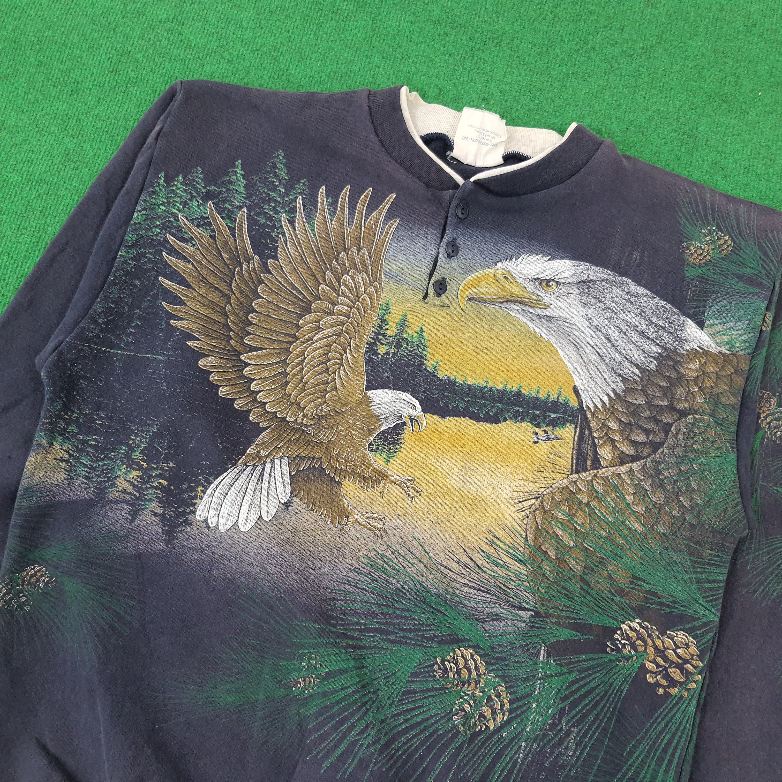 Vintage Vintage Eagle Art Design Button Sweatshirt Size US M / EU 48-50 / 2 - 2 Thumbnail