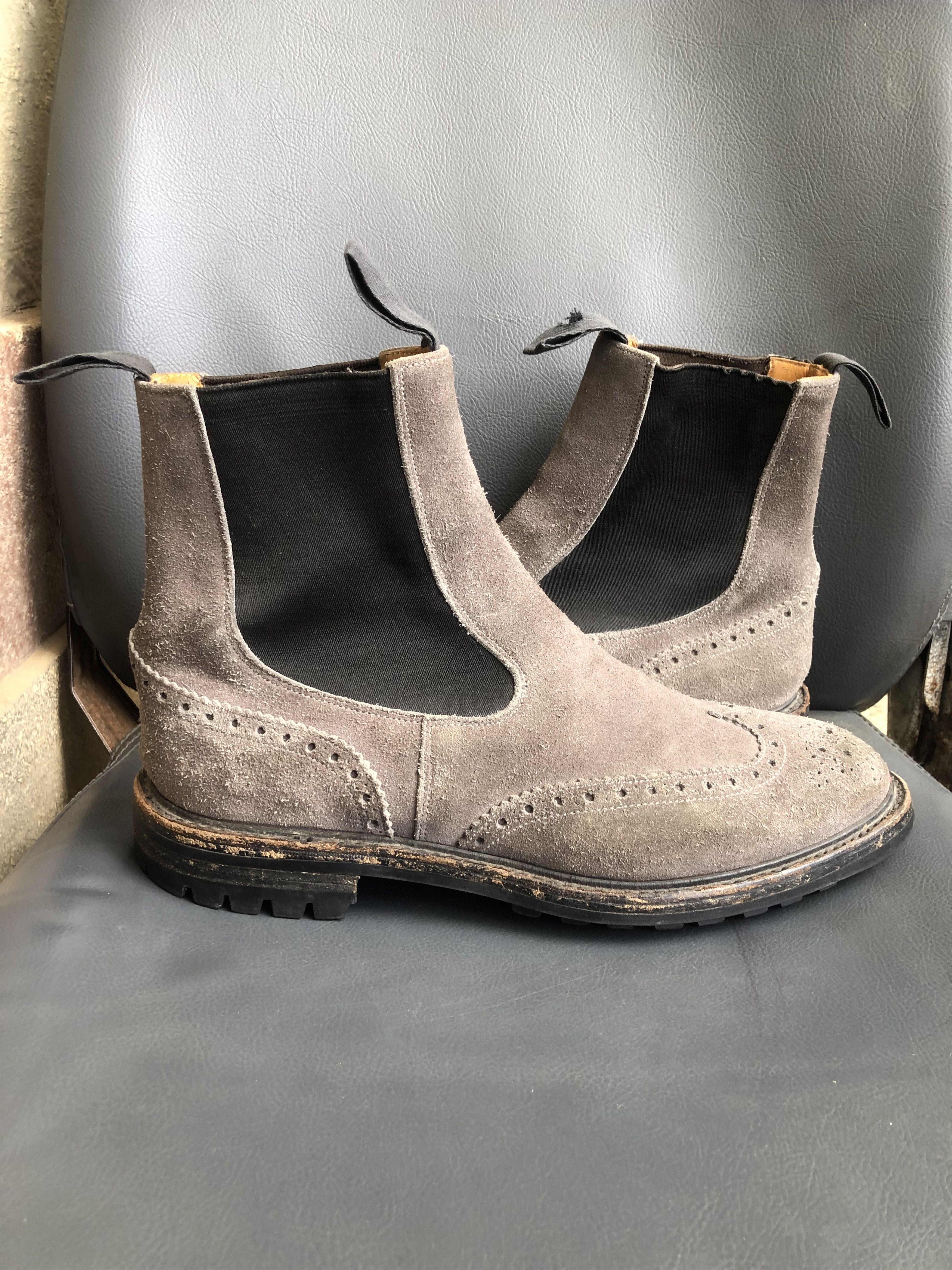 Tricker's Tricker’s Henry Grey Suede Men’s Chelsea Boot Size 9.5 Size US 10.5 / EU 43-44 - 2 Thumbnail