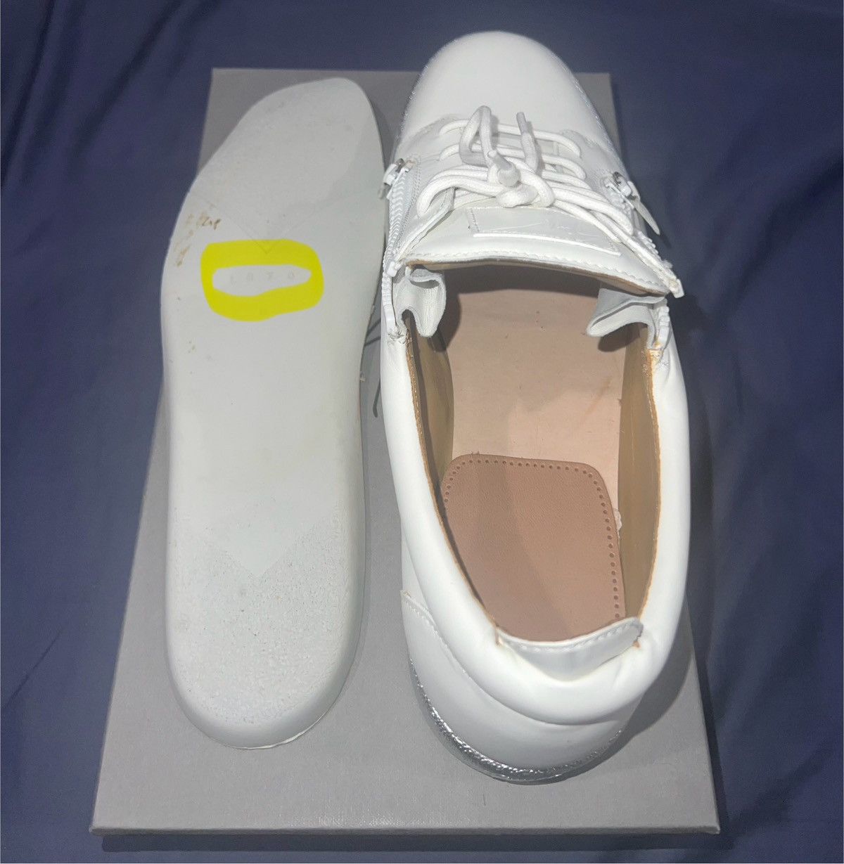 Giuseppe Zanotti Giuseppe Zanotti Mens Sneakers - White Leather/Silver Size US 15 / EU 48 - 13 Thumbnail