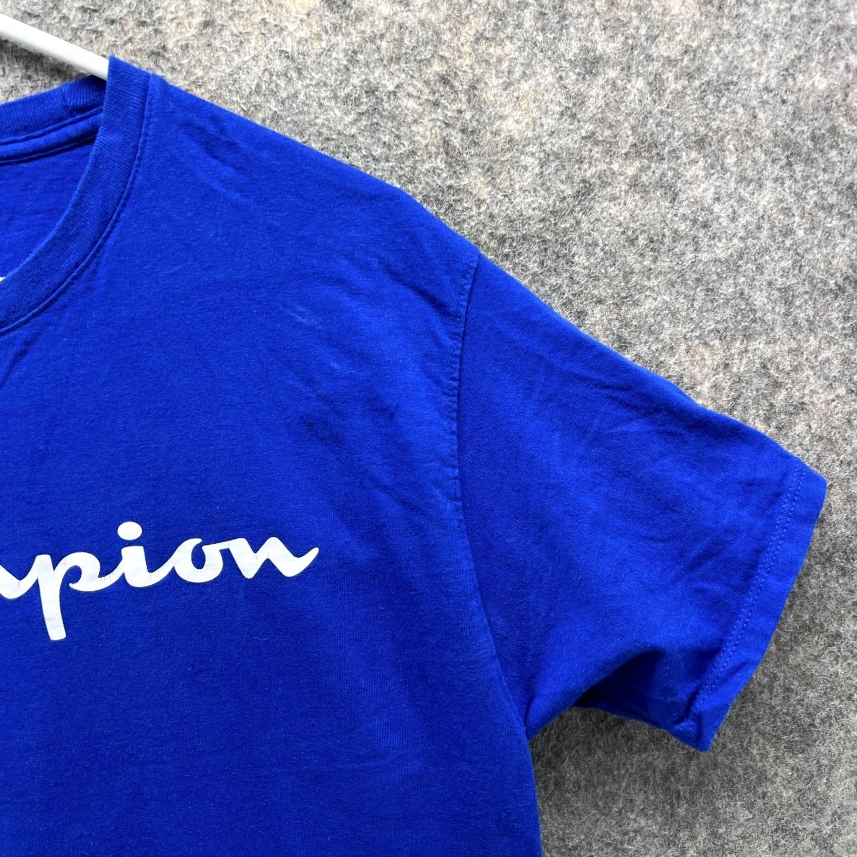 Champion VINTAGE Champion Shirt Men Medium Blue Short Sleeve Crew Neck Logo Athletic All Seasons Fall Winter Spring 90s Mens Size US M / EU 48-50 / 2 - 4 Thumbnail