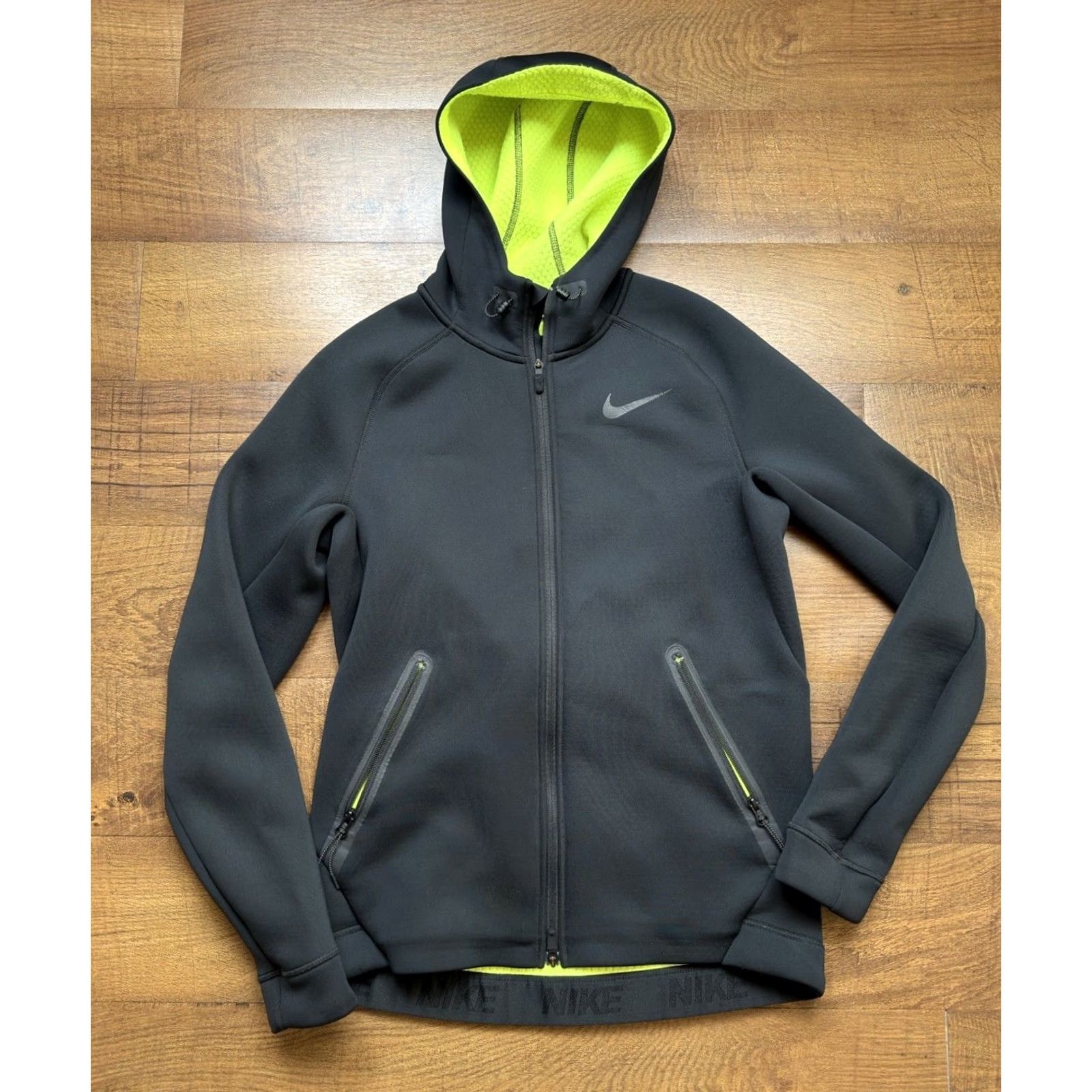 Nike Nike Therma Sphere Training Hoodie Jacket Mens M Black Volt Tech Rare Size US M / EU 48-50 / 2 - 2 Thumbnail