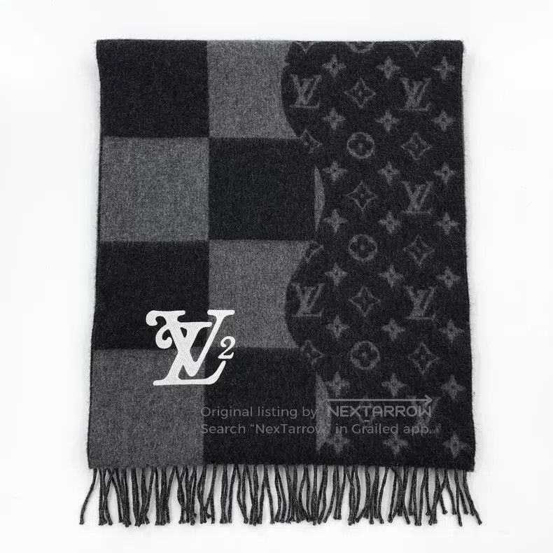 Louis Vuitton Louis Vuitton Black logo checkerboard paneled cashmere fri Size ONE SIZE - 1 Thumbnail
