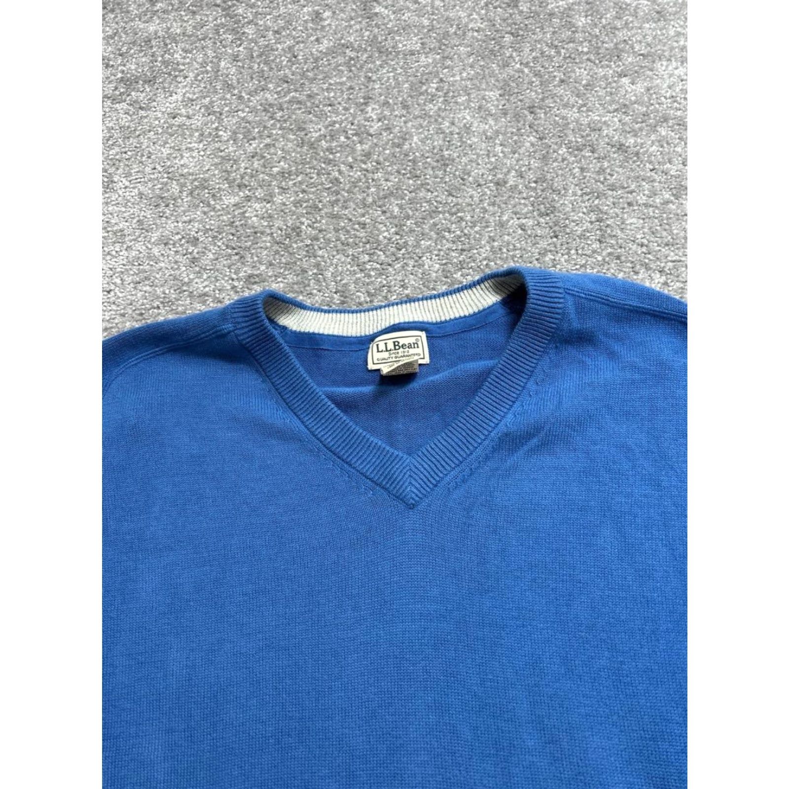 Vintage LL Bean Sweater Mens XL Blue Pima Cotton Raglan Sleeve V Neck Tight Knit Size US XL / EU 56 / 4 - 3 Thumbnail