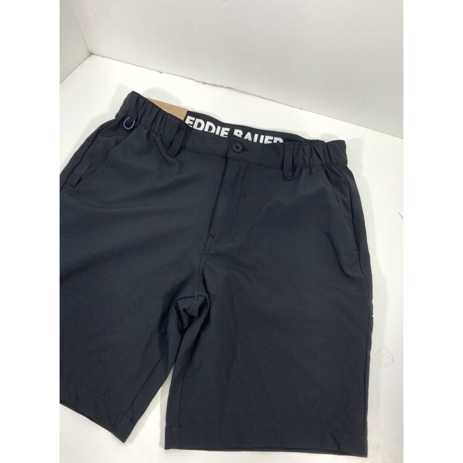 Eddie Bauer Eddie Bauer Tech Shorts Men Size Small 30X9 Black Flex Waist Hiking Camping NWT Size US 29 - 7 Thumbnail