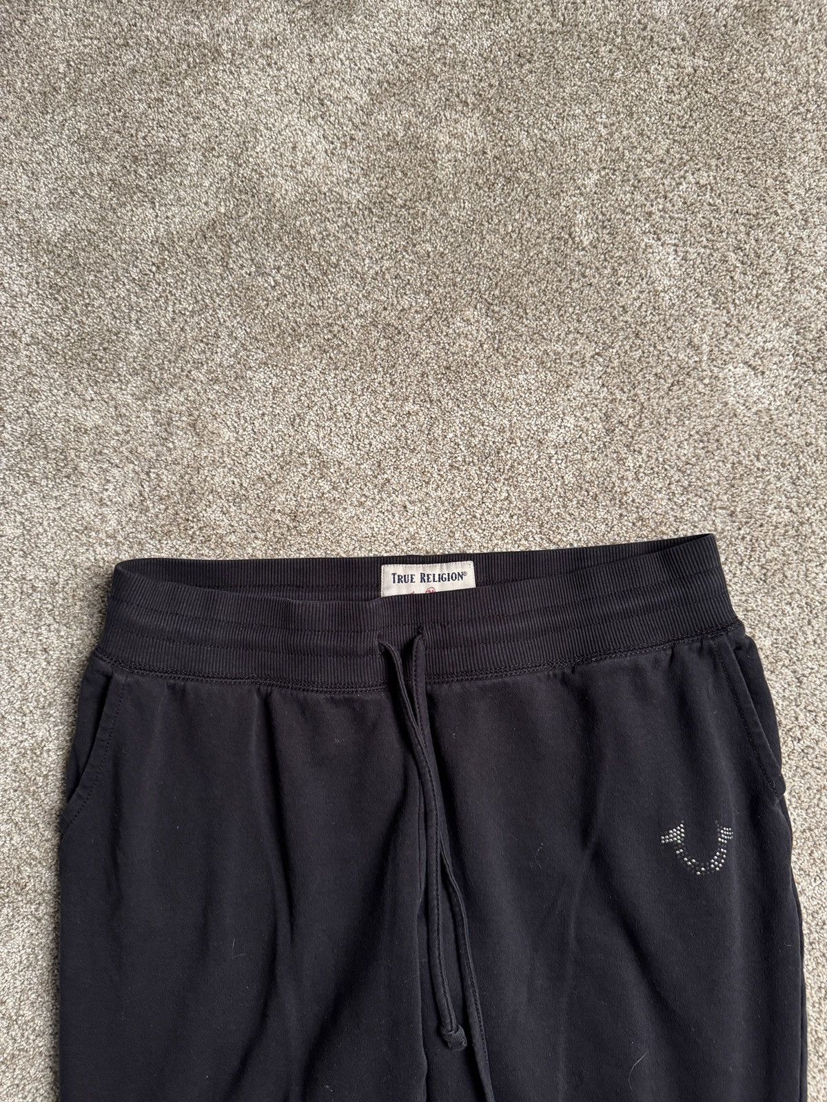 True Religion BLACK TRUE RELIGION CUFFED SWEATPANTS Size US 32 / EU 48 - 2 Thumbnail