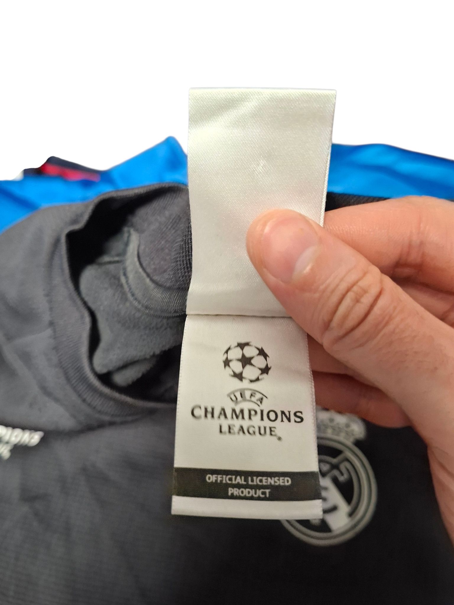 Adidas REAL MADRID ADIDAS CHAMPIONS LEAGUE VINTAGE 2016 SWEATSHIRT Size US S / EU 44-46 / 1 - 5 Thumbnail
