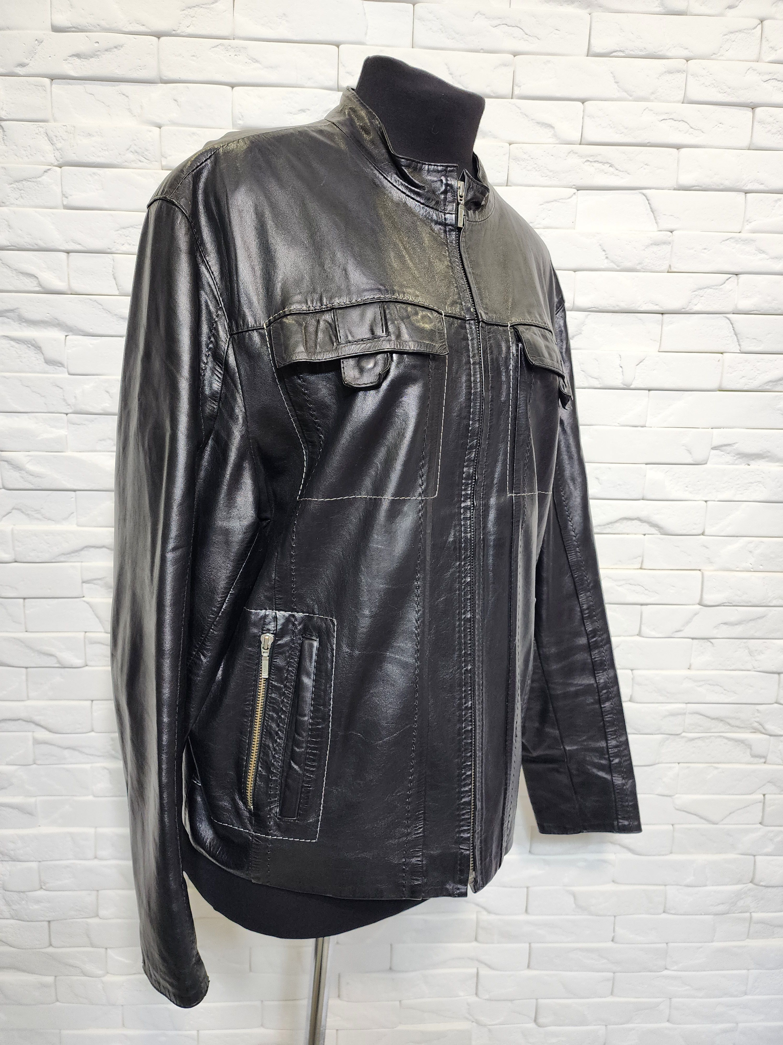 Genuine Leather Men's Black Genuine Leather Jacket: Zippered Pockets Size US L / EU 52-54 / 3 - 3 Thumbnail