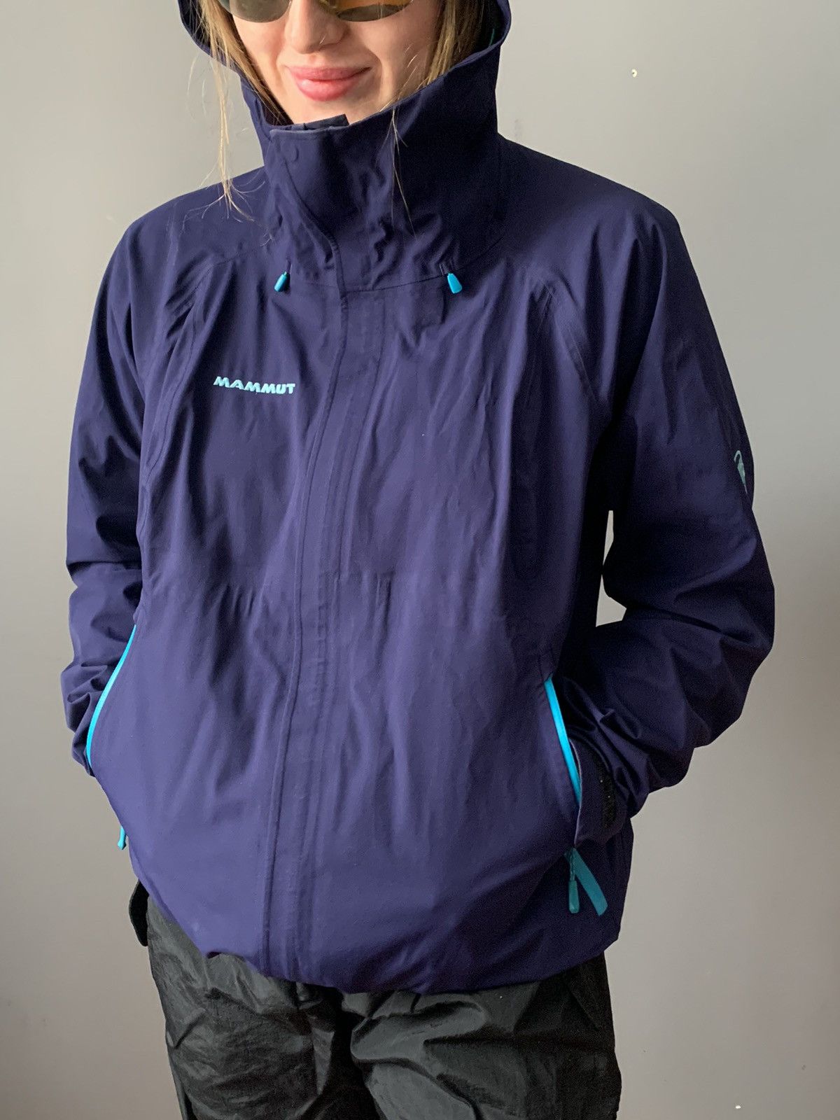 image of Mammut Gore-Tex Rain Jacket in Purple, Women's (Size Large)