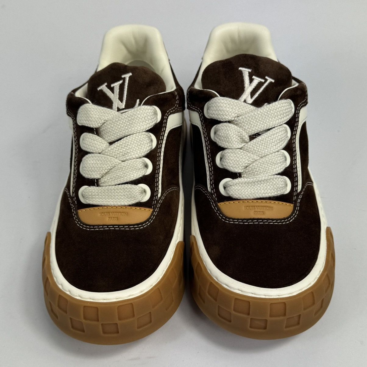 Louis Vuitton Louis Vuitton Titled Sneakers Size US 9.5 / EU 42-43 - 1 Thumbnail