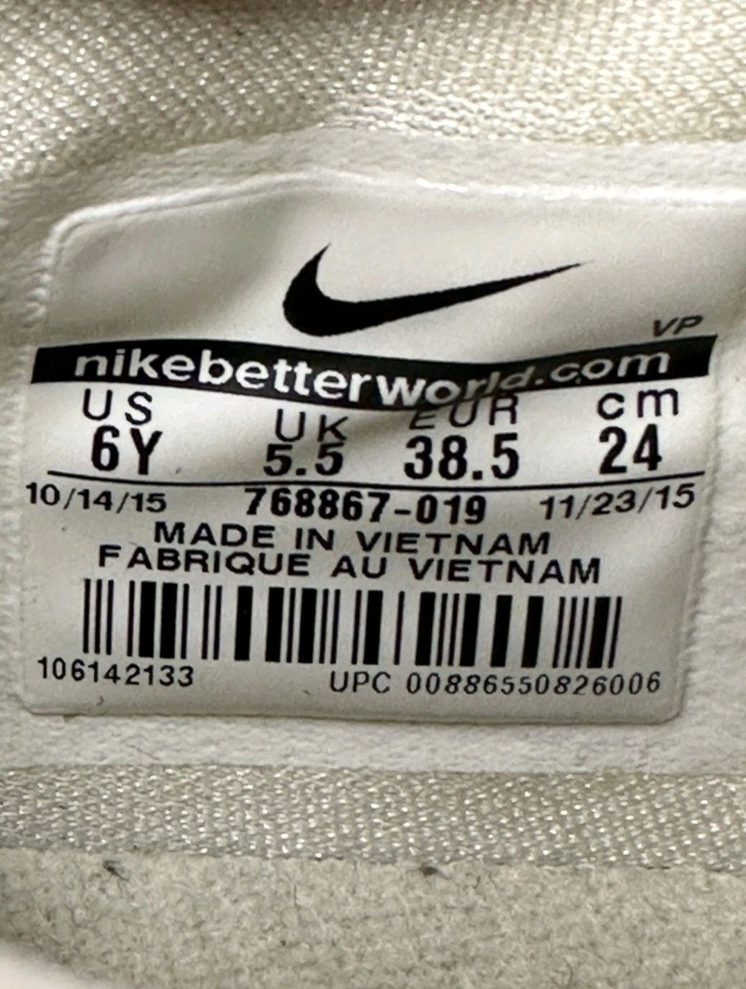 Nike Nike KD 8 GS Easter 768867019 Size 6Y Size US 6 / EU 39 - 7 Thumbnail