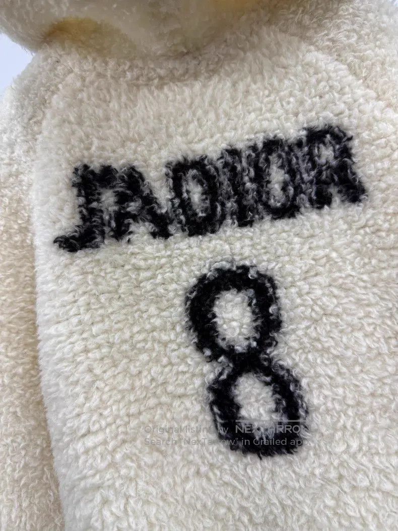 Dior Dior White lamb's wool hooded zipper jacket Size XS / US 0-2 / IT 36-38 - 3 Thumbnail