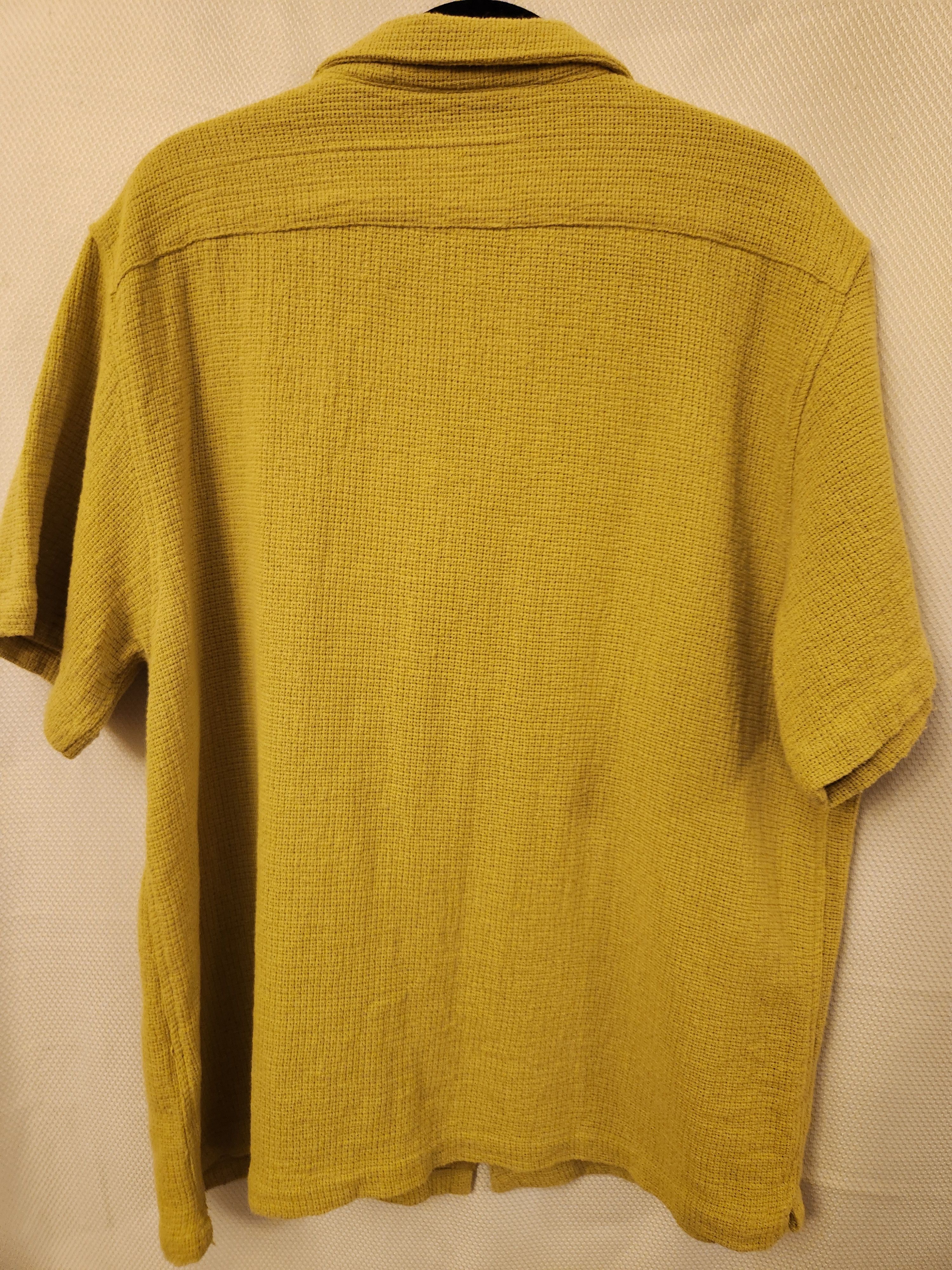 Cotton On Men's 100% Cotton Woven Textured Mustard Colored SS Shirt Size US XXL / EU 58 / 5 - 2 Thumbnail