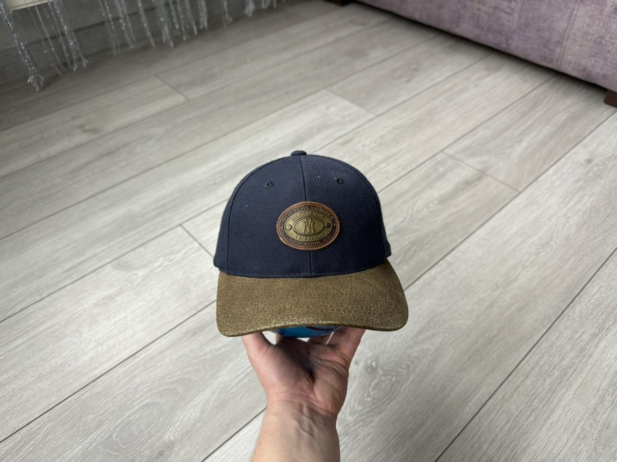MLB 90s Vintage New York Yankees MLB Cap Hat Size ONE SIZE - 1 Thumbnail