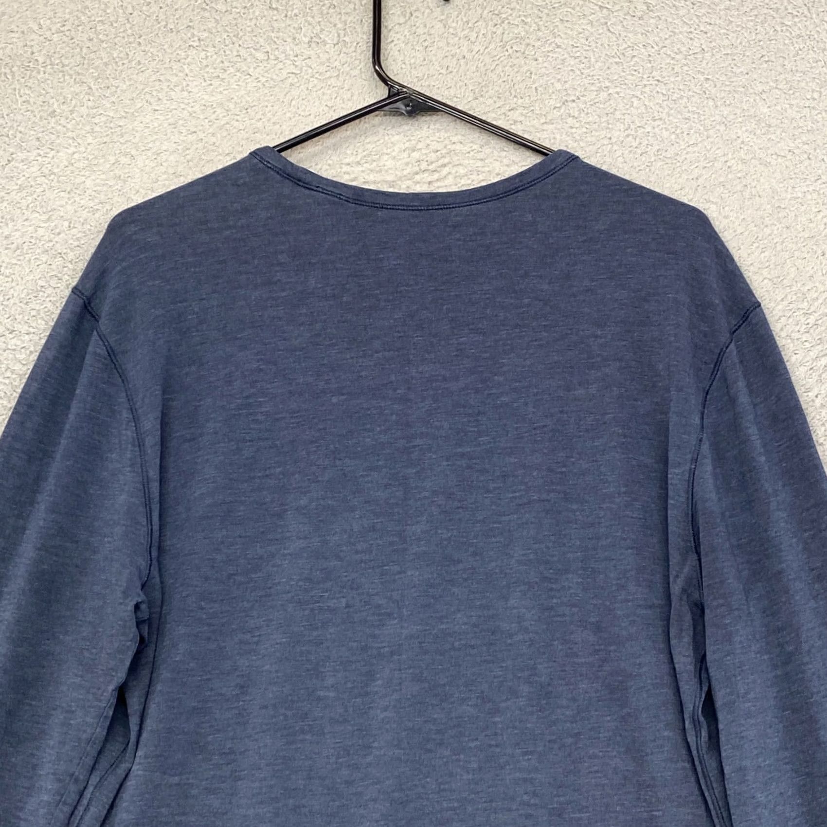 Lululemon Lululemon Surge Shirt Mens Large Long Sleeve Blue Crew Neck Athletic Activewear Size US L / EU 52-54 / 3 - 7 Thumbnail
